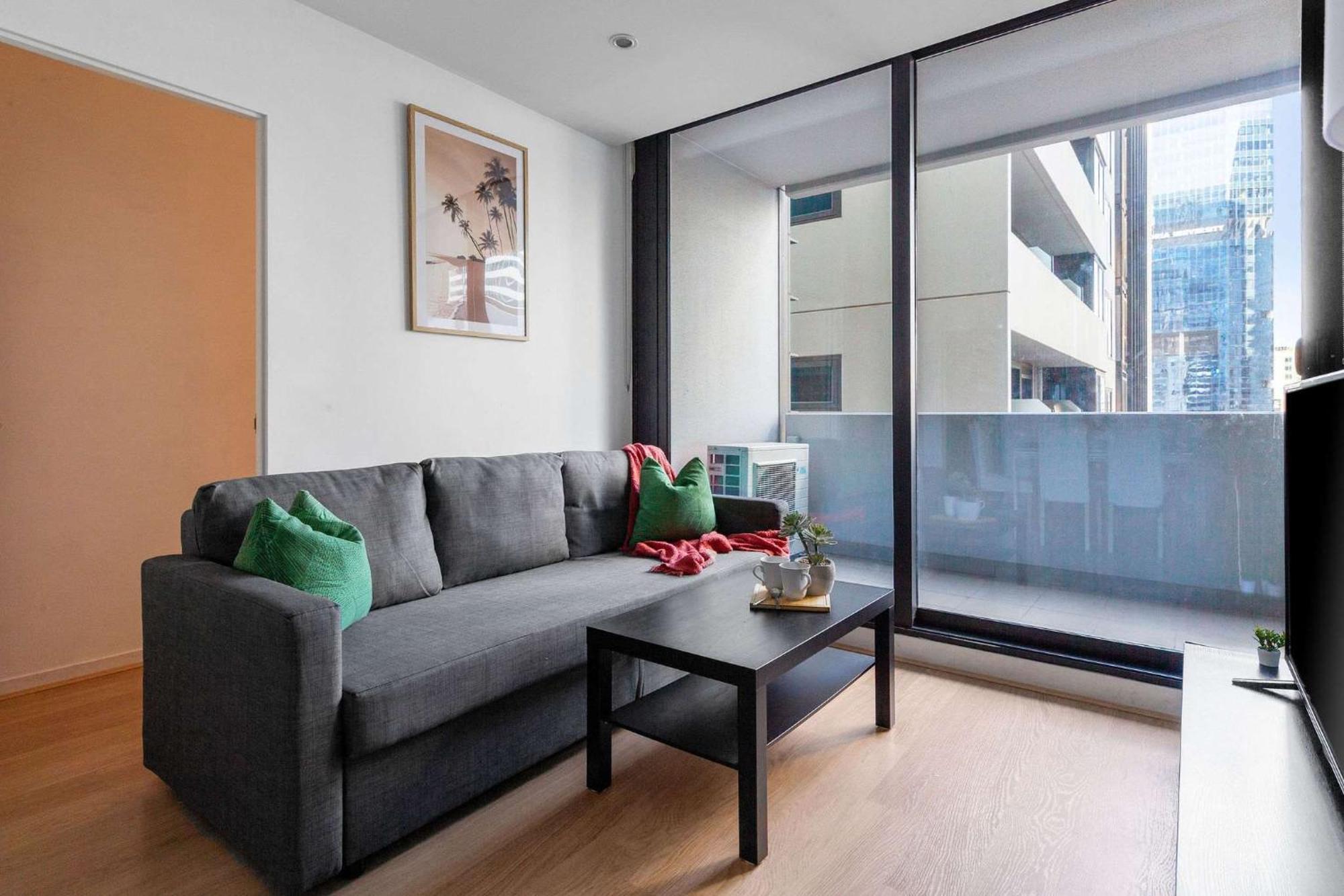 2br Next To With Views