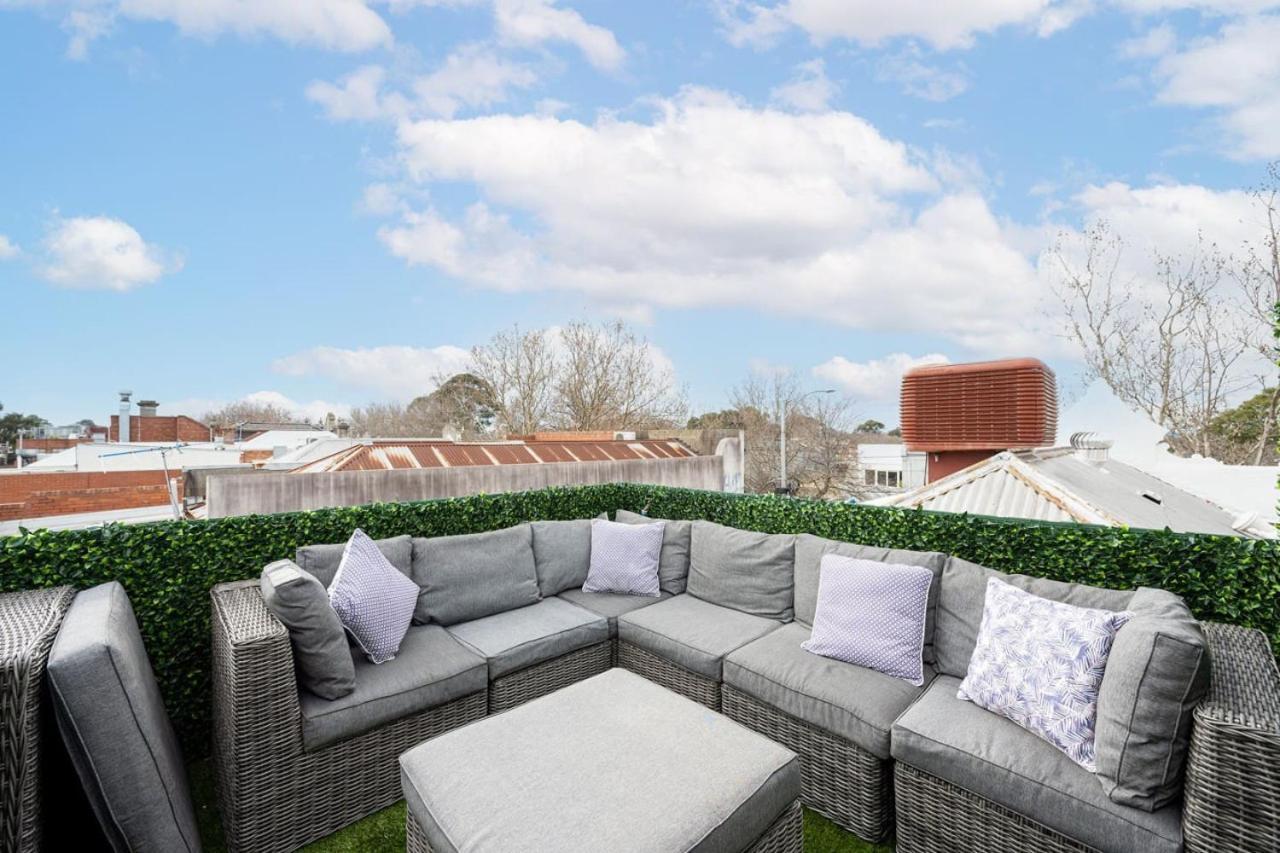 Holiday home European Style With Private Rooftop Terrace *