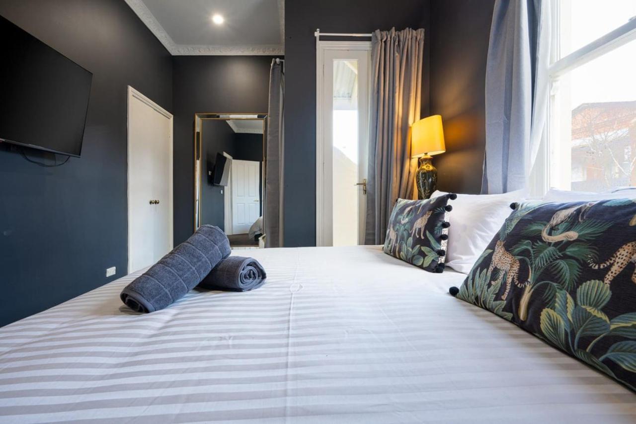 European Style With Private Rooftop Terrace Holiday home Melbourne