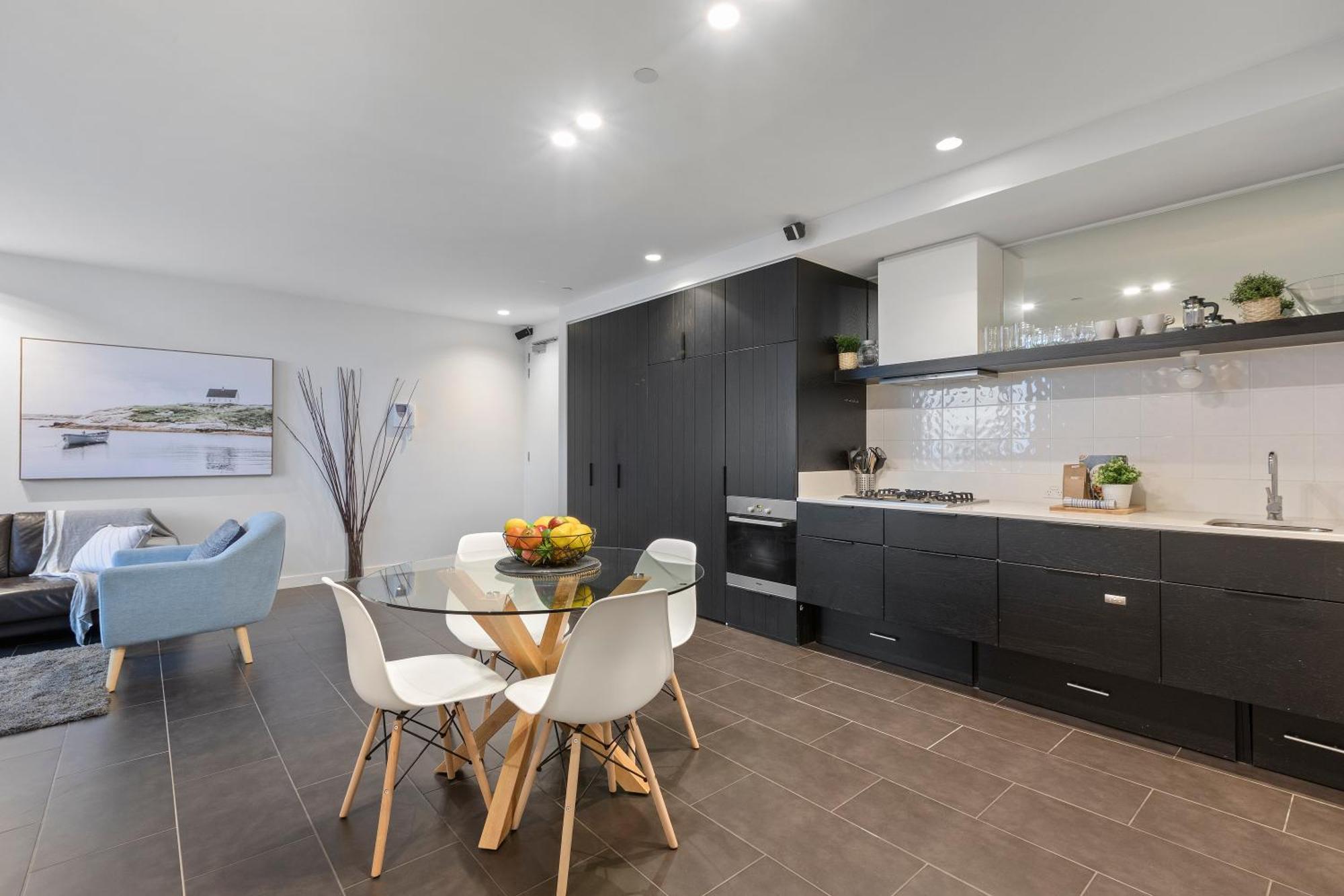 Complete Host Elm Apartment Melbourne