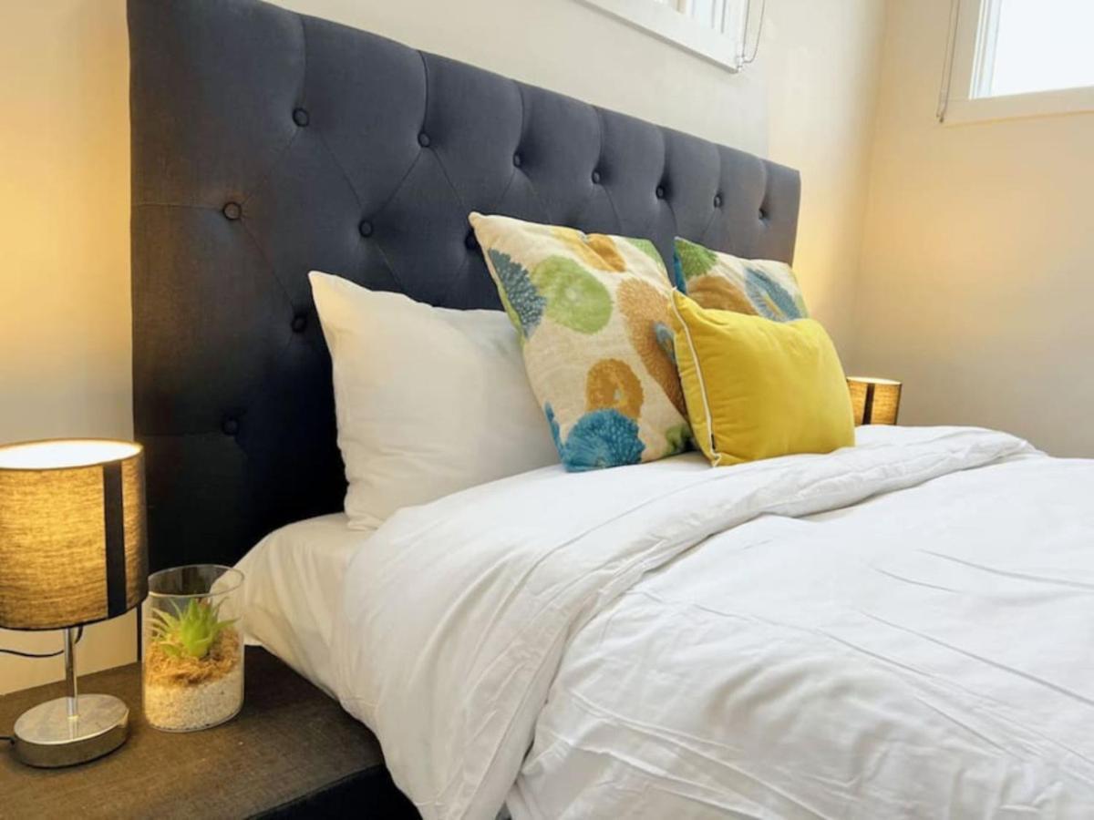 Chic Getaway At Fitzroy North Melbourne