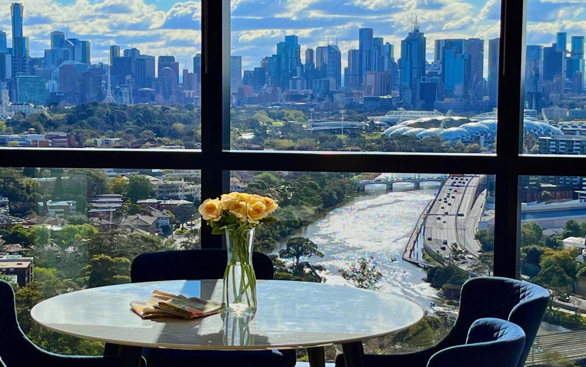 6 Star Panoramic Luxury South Yarra *