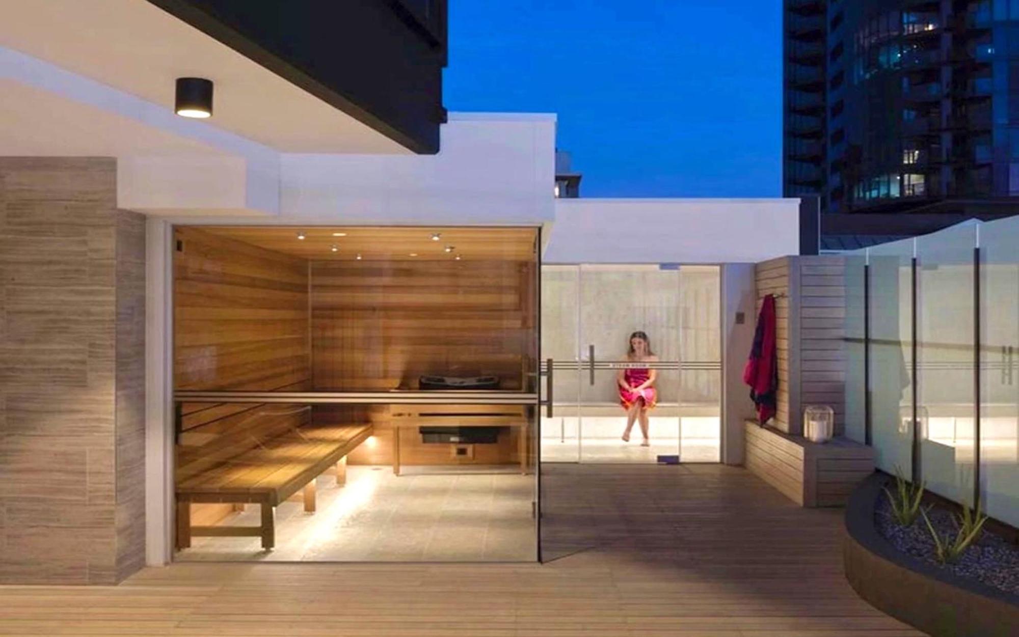 6 Star Panoramic Luxury South Yarra Apartment