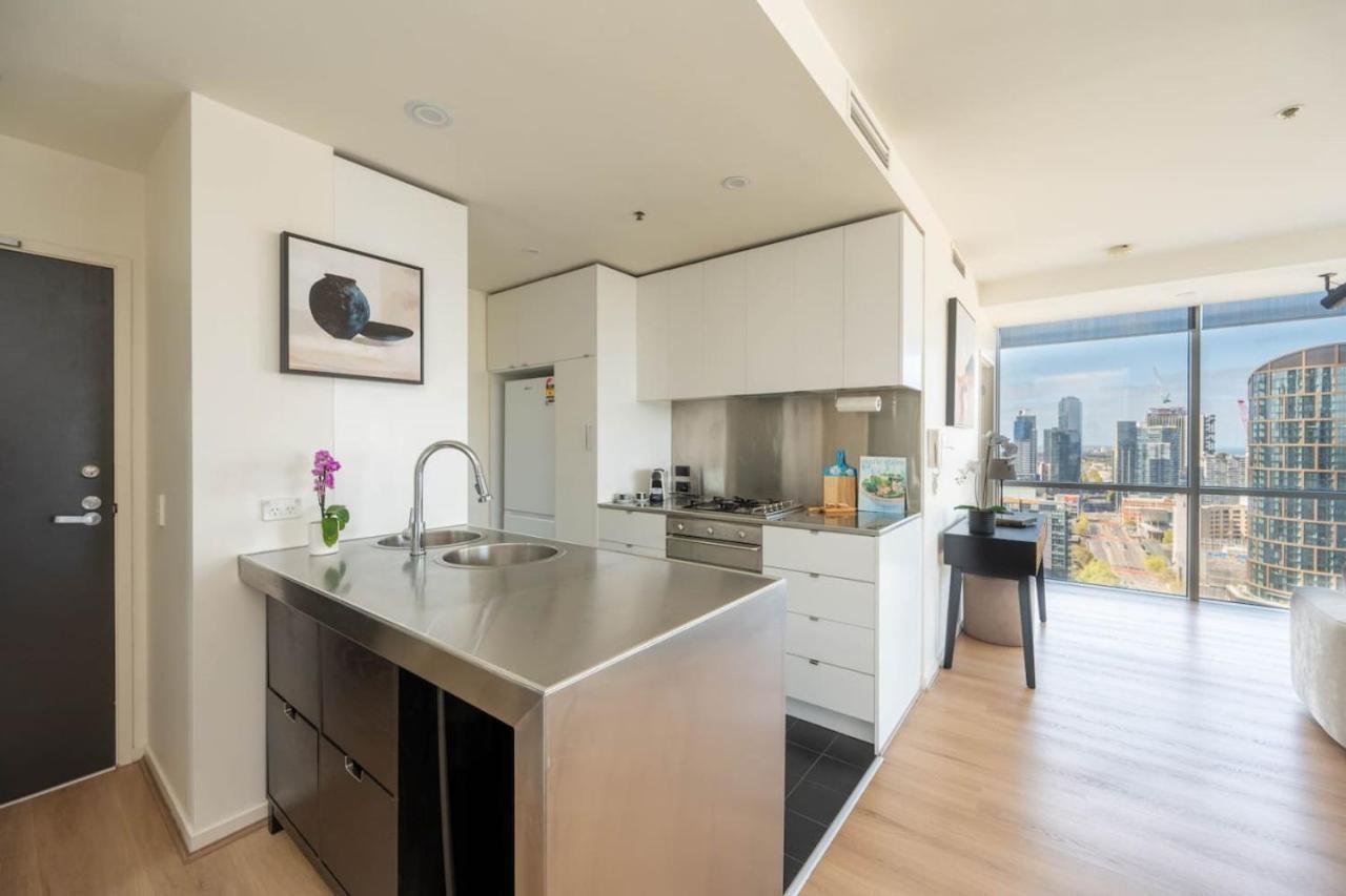 Skyline, Stunning Views Apartment Melbourne