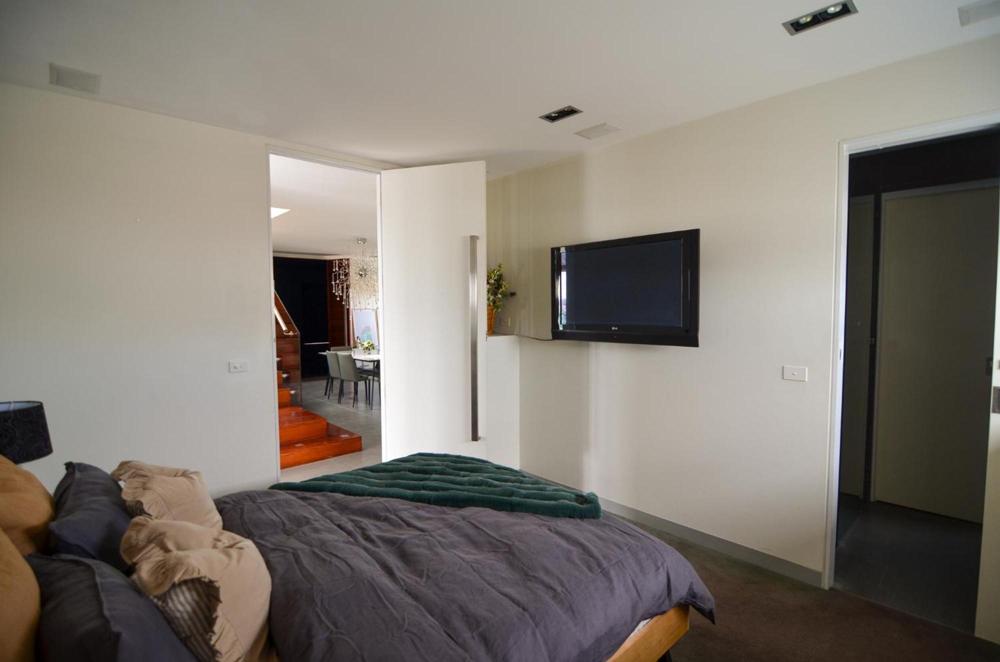 Luxury In Premium Penhouse * Melbourne