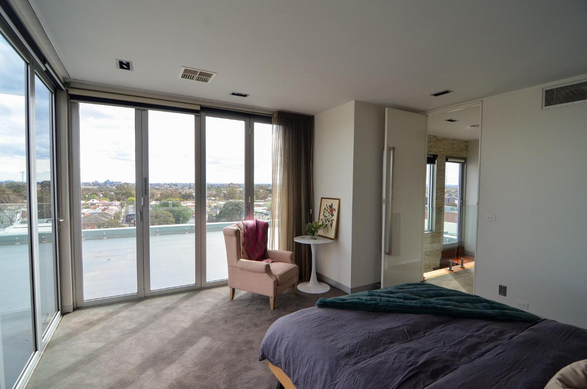 Luxury In Premium Penhouse