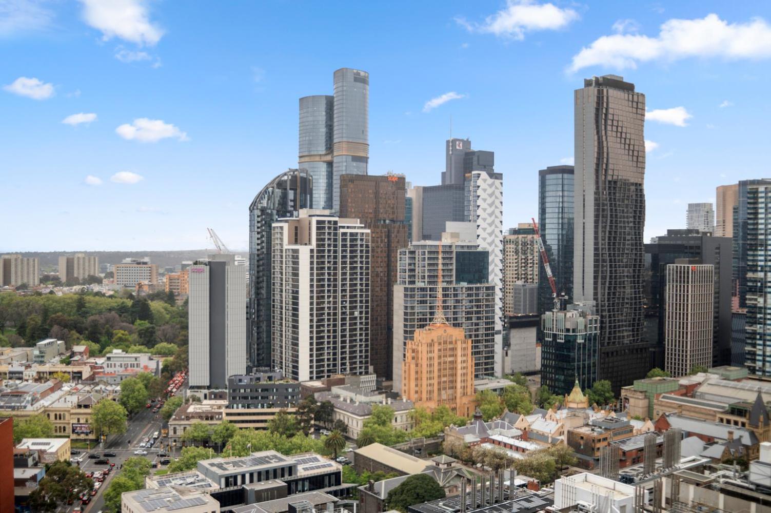 Serene Two Bedroom In Cbd With Free Parking * Melbourne
