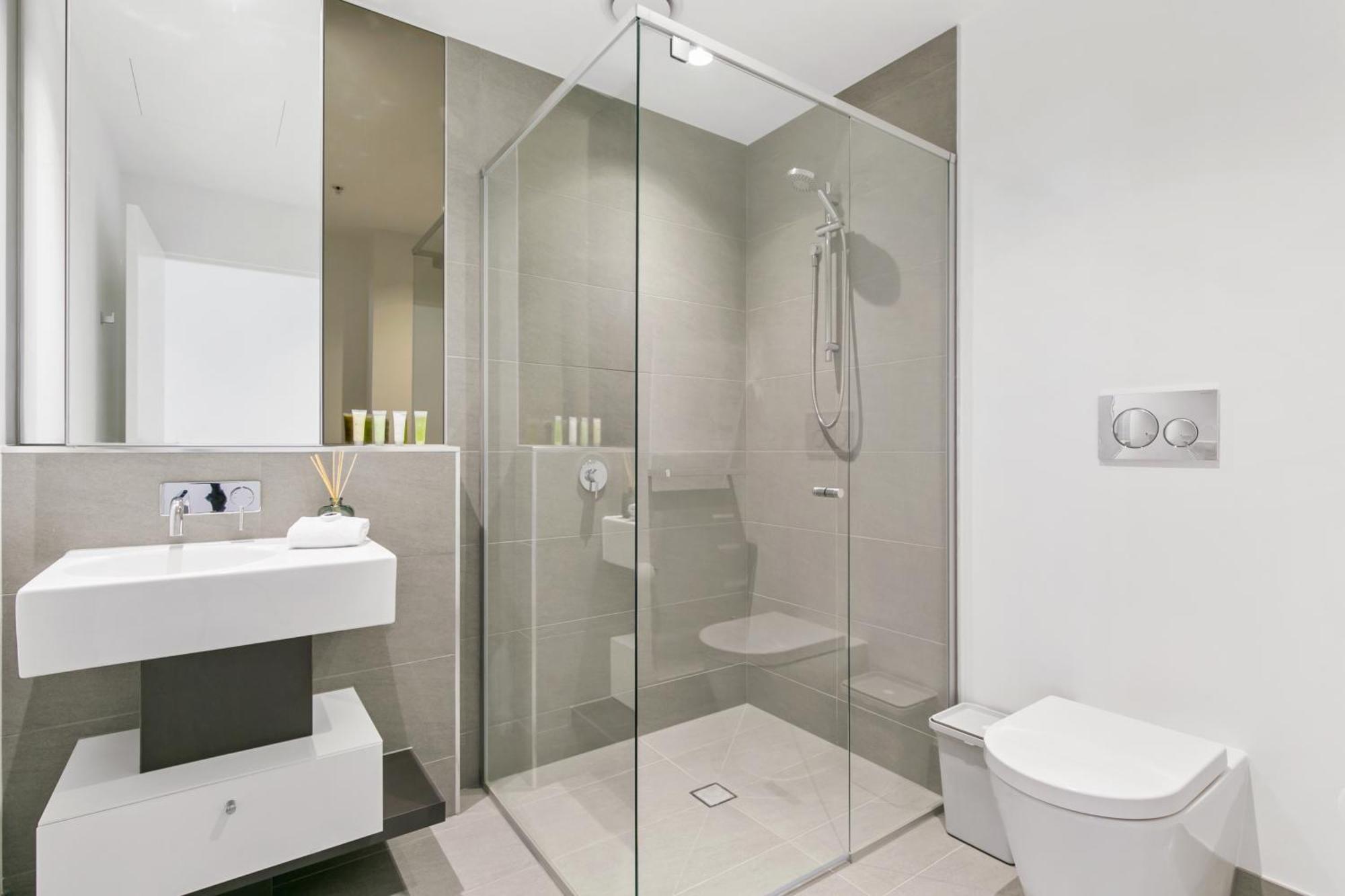 Apartment Skyhigh 2br W Stunning River Views, Gym & Pool