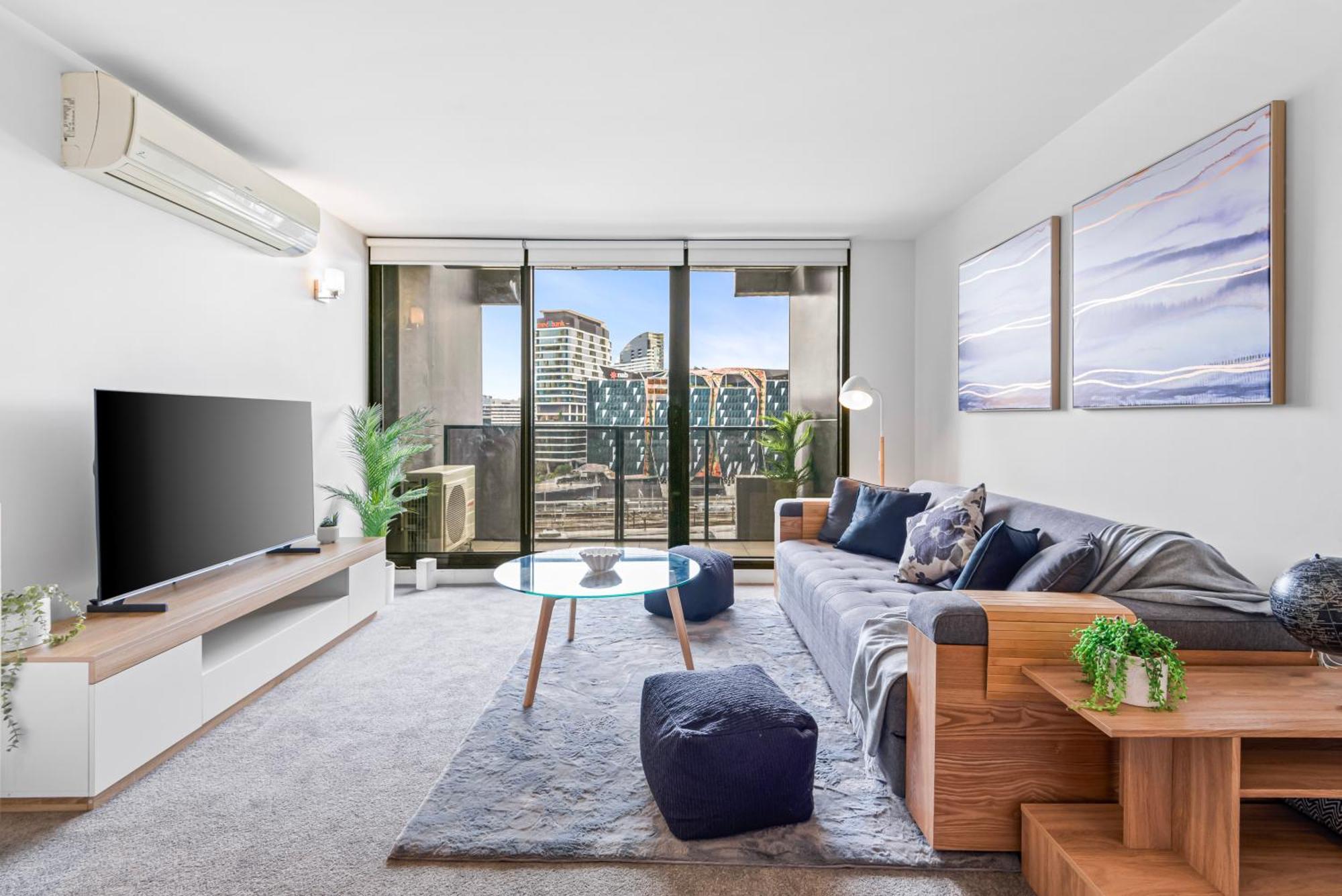 Complete Host Neo Apartment