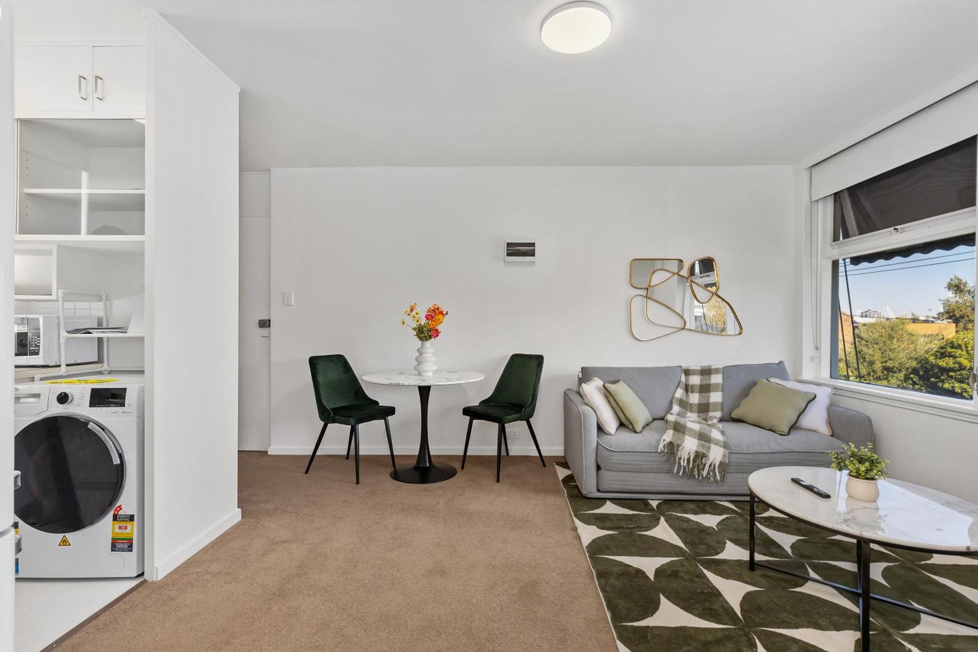 Stylish 1br Near Mcg And Rod Laver Arena W Parking Apartment *