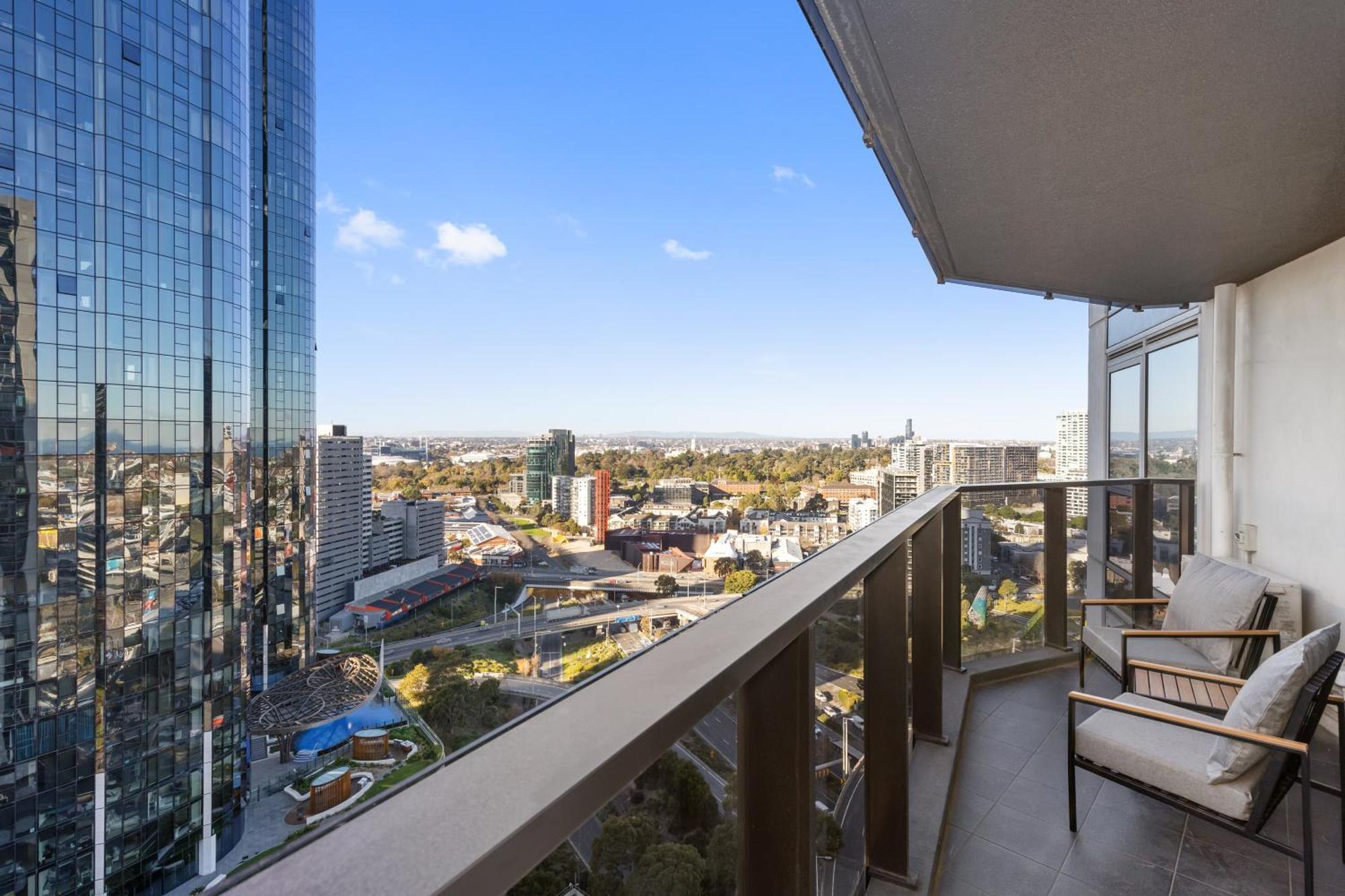 Apartment Southbank 2br W Stunning Views And Balcony *