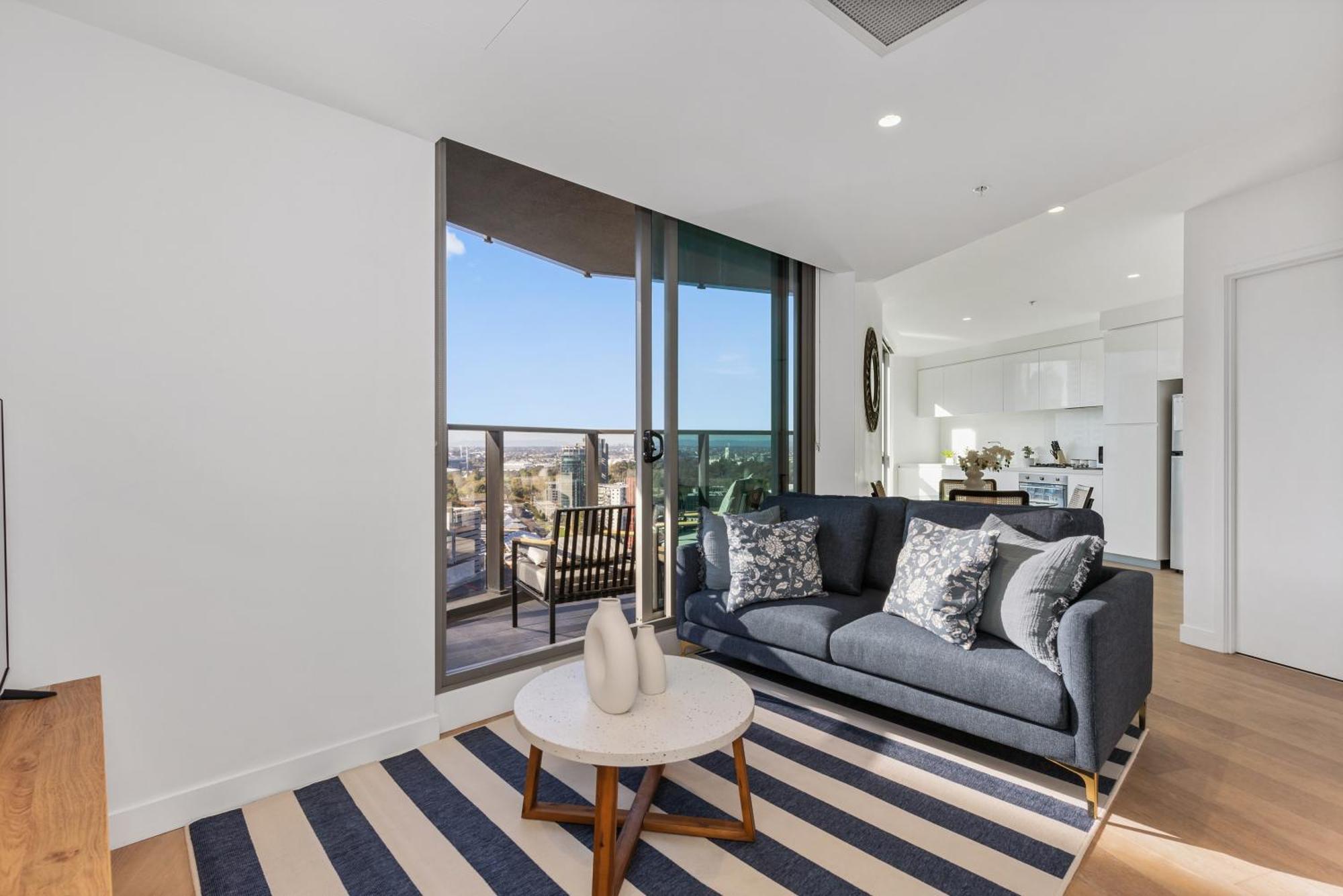 Southbank 2br W Stunning Views And Balcony *