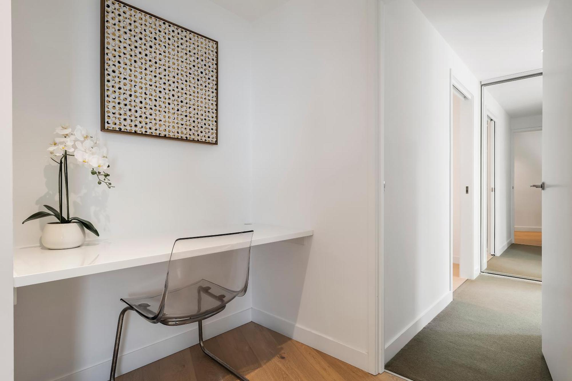 Apartment Charming 2br With Parkland And Mountain Views