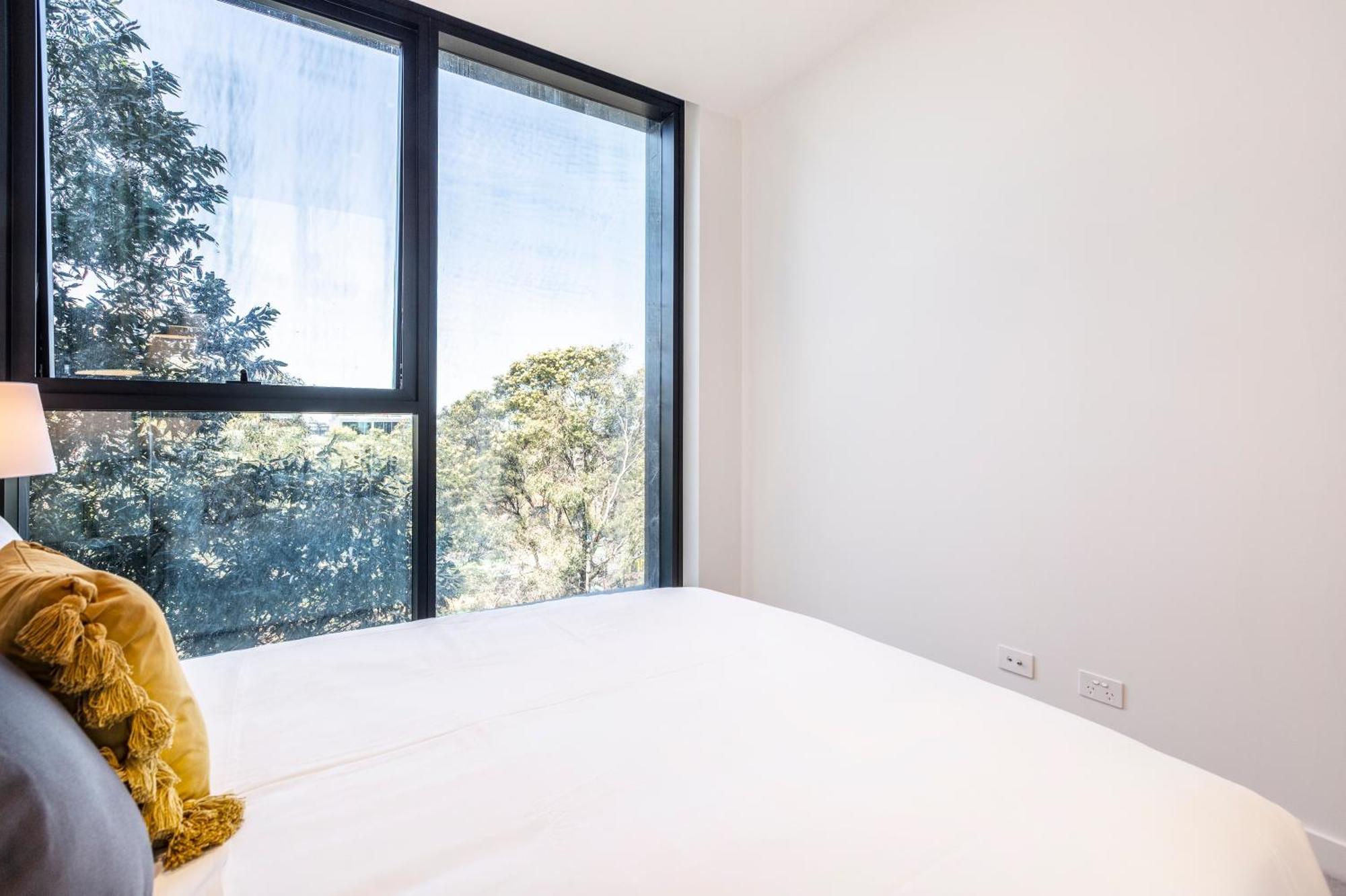 Apartment Alluring Oasis In The Heart Of South Melbourne