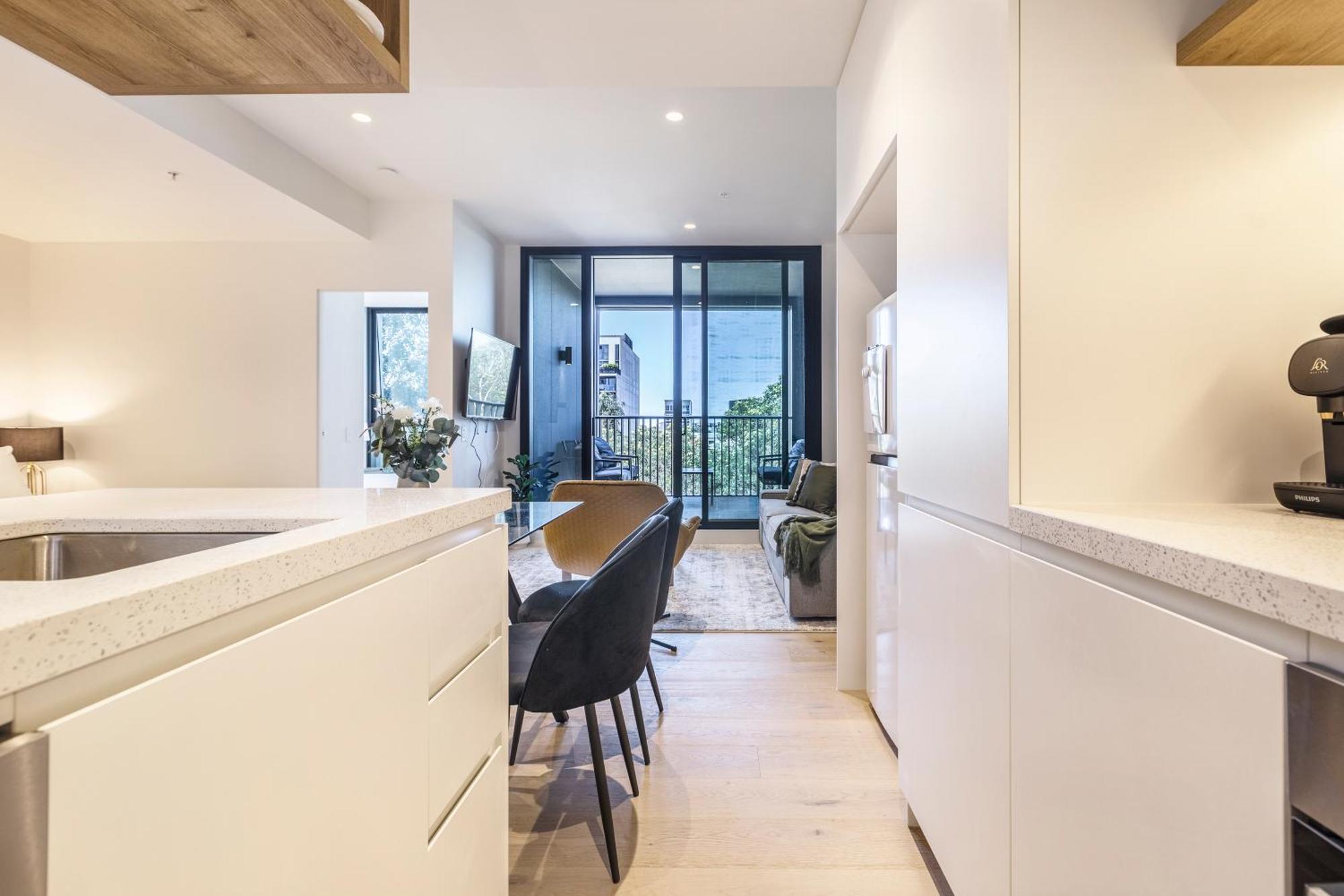 Apartment Alluring Oasis In The Heart Of South Melbourne