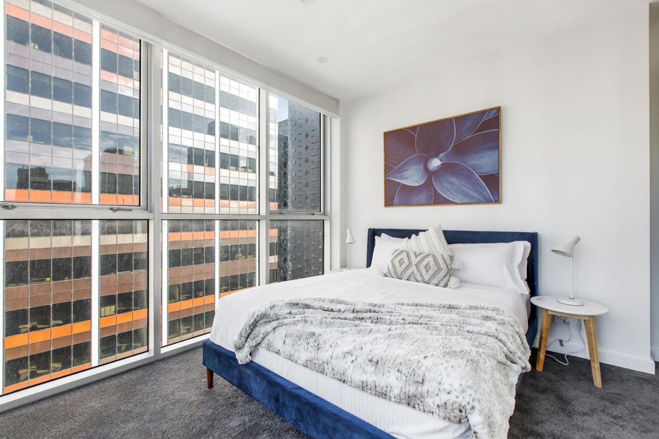 Apartment Penthouse On William - 4br 3bath - Sleeps 8 *