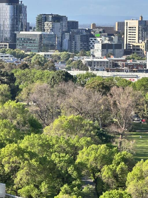 Royal Executive Living Corporate Residency * Melbourne