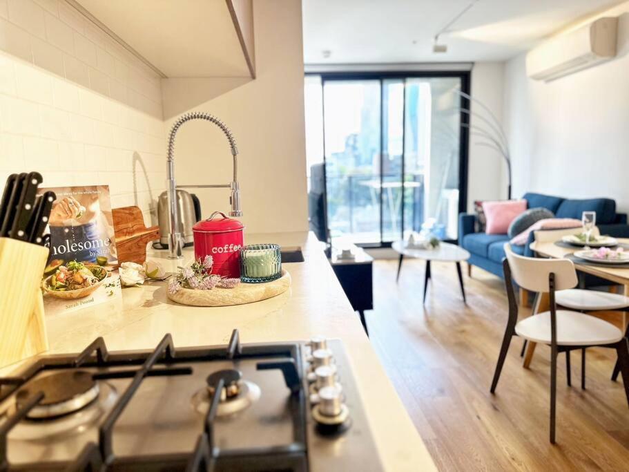 Rs703 - West Aparment With Balcony #free Parking