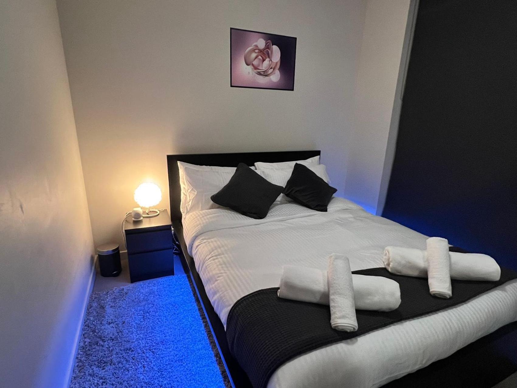 Melbourne's Premium On Collins Apartment *