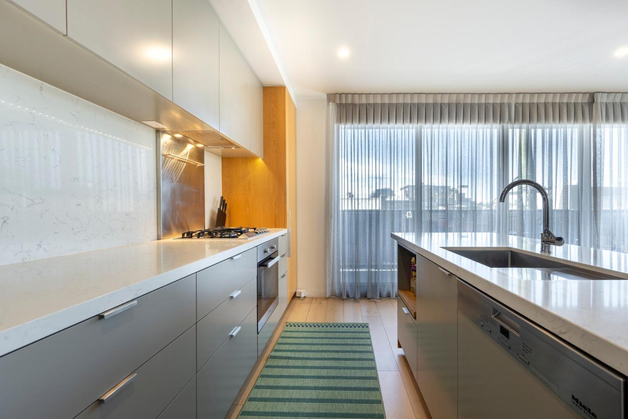 Mega Style The General Apartment Melbourne