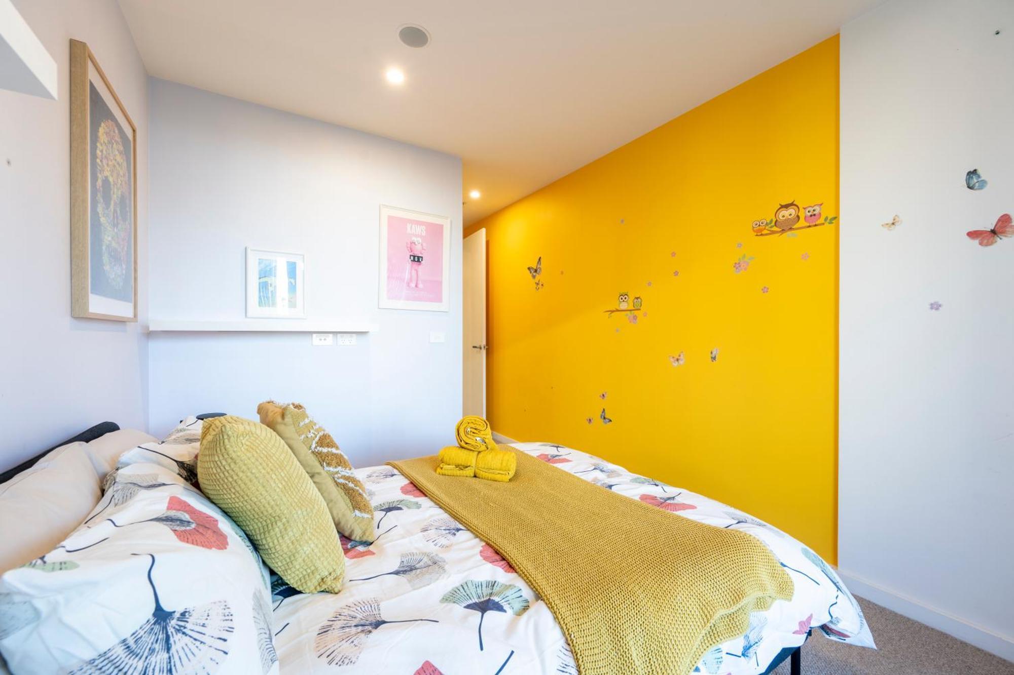 Mega Style The General Apartment