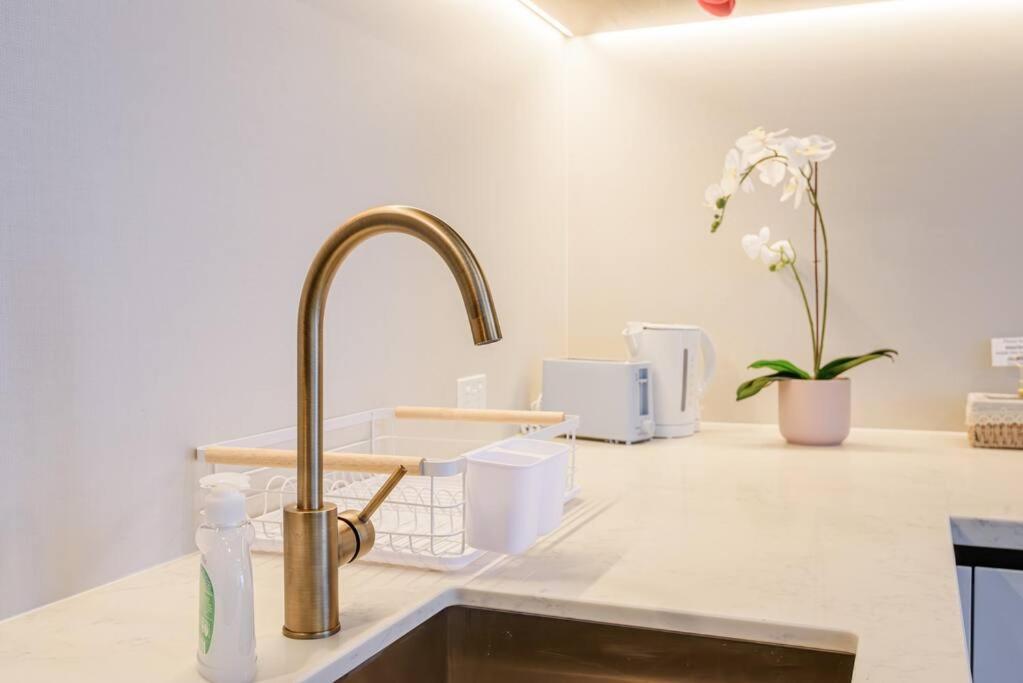 Charming One Bd In Location Tf5307 Apartment *