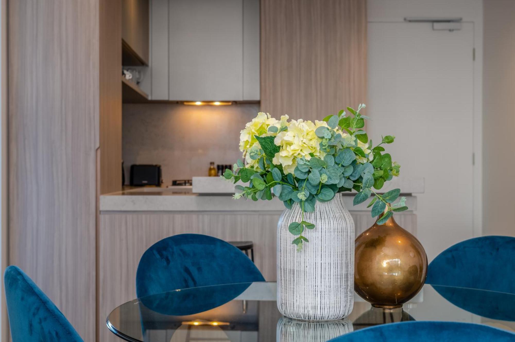 Wow Self-contained On Tarver Apartment *