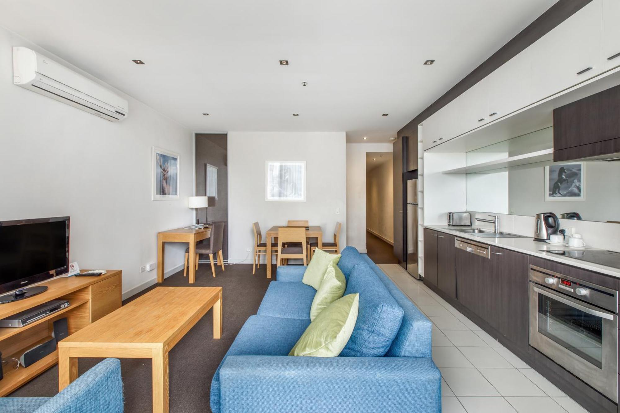 Modern Nomads Chic 1br With Balcony In The Heart Of South Yarra *