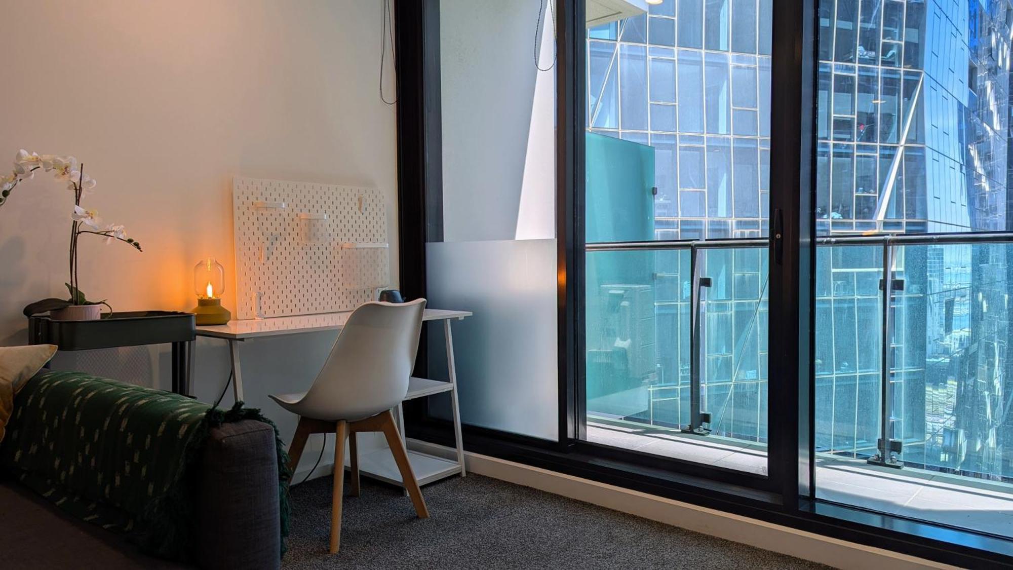 Apartment Cbd With Free Onsite Parking *