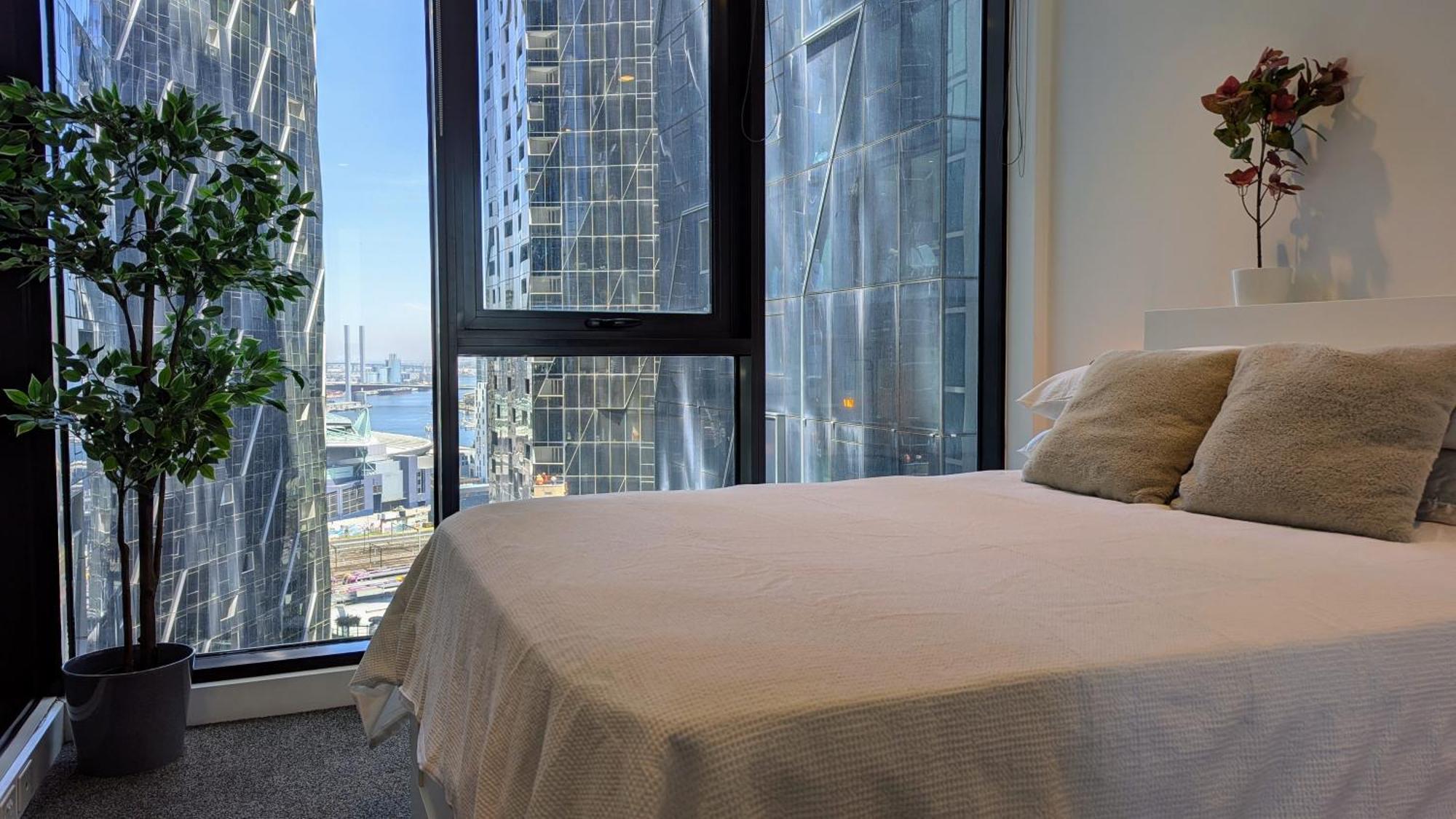 Cbd With Free Onsite Parking Melbourne