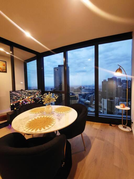 The Skyview - Australia 108 Apartment Melbourne