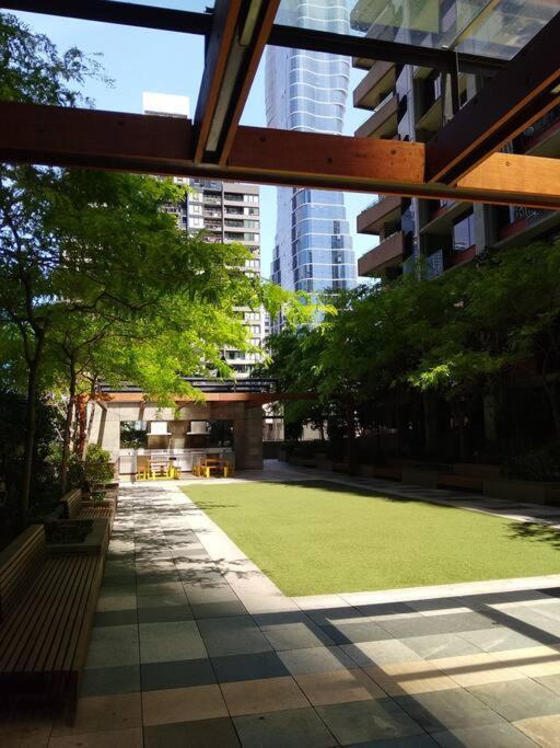 Apartment Cosy Cbd Crib Melbourne