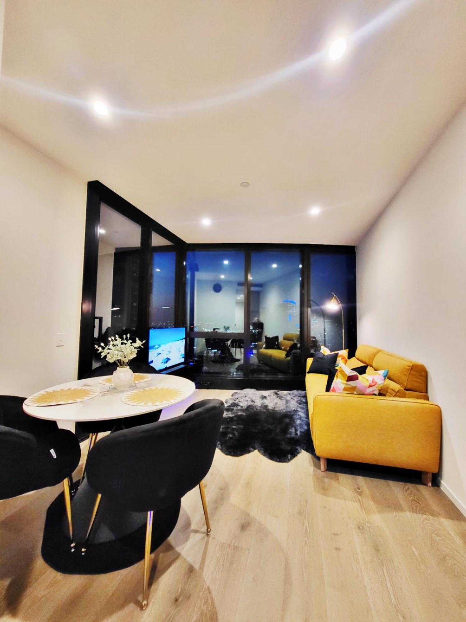 Apartment The Skyview - Australia 108 *