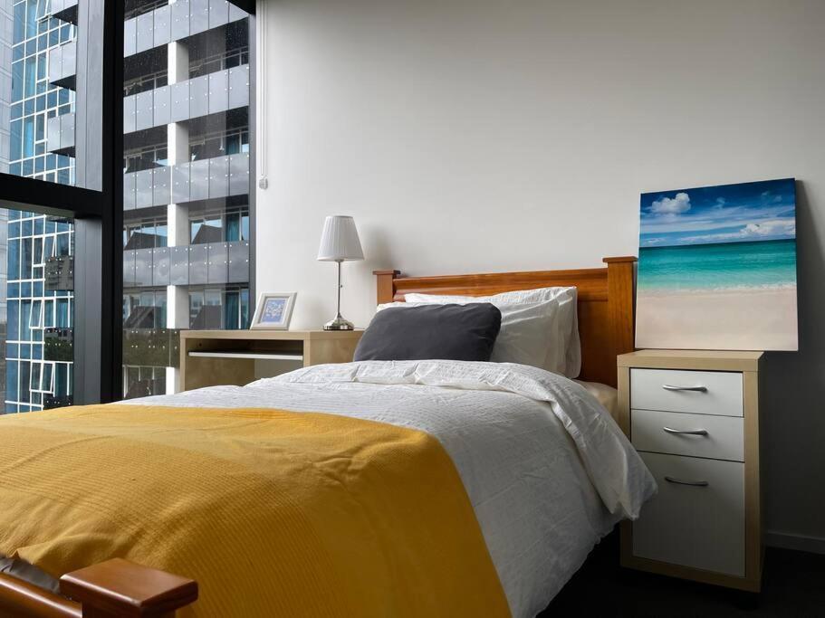 Apartment Boulevard Retreat 2b2b In With Pool *