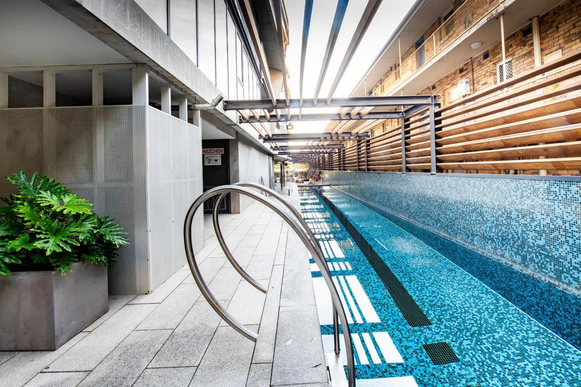 Apartment Lakeside By Fender Katsalidis *