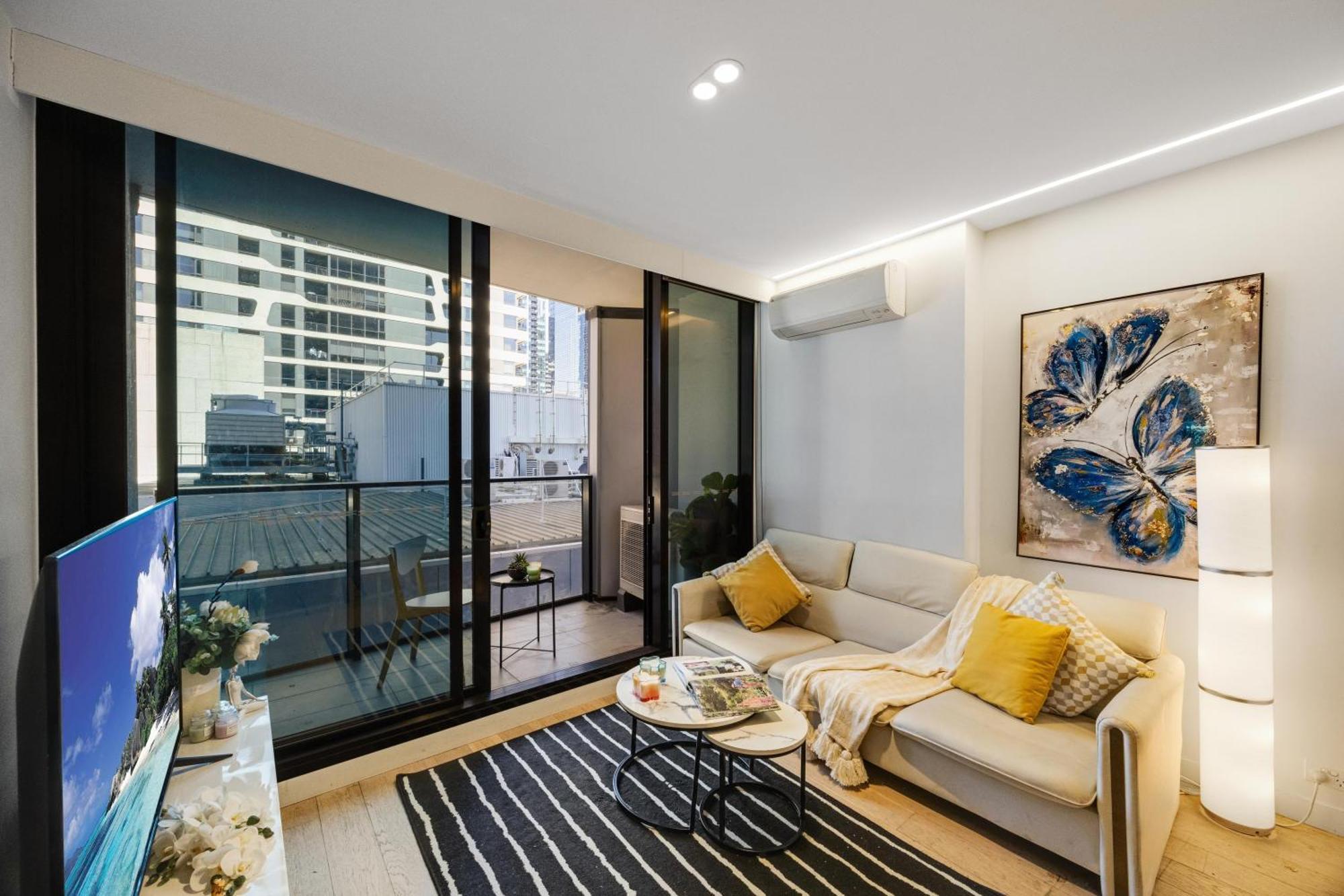 Apartment Metronest Hidden Melbourne