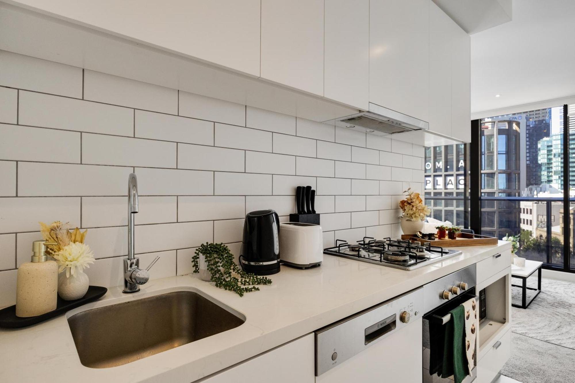 Skyline Haven Steps From Crown In Southbank Apartment *