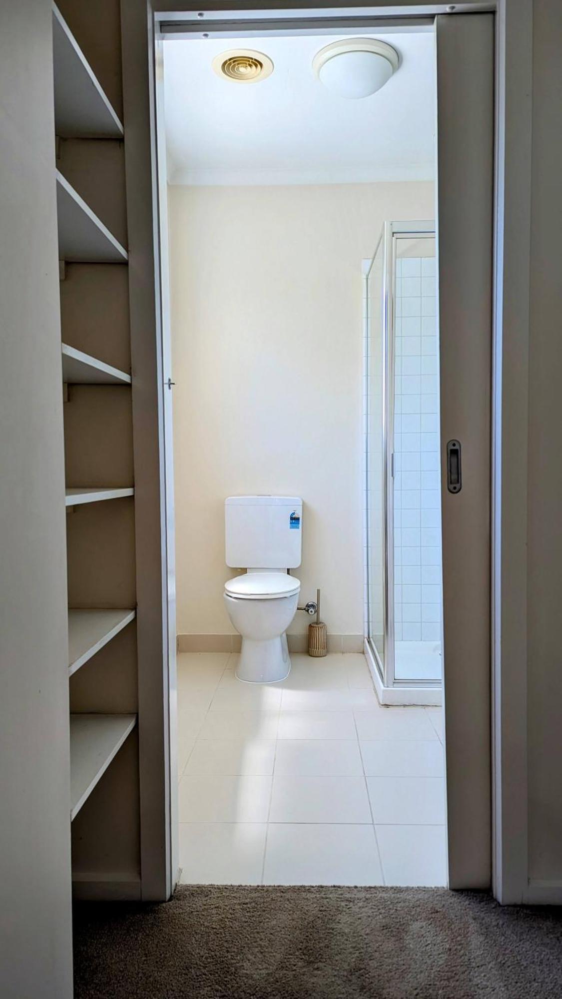 Retreat Townhouse Pentridge Village