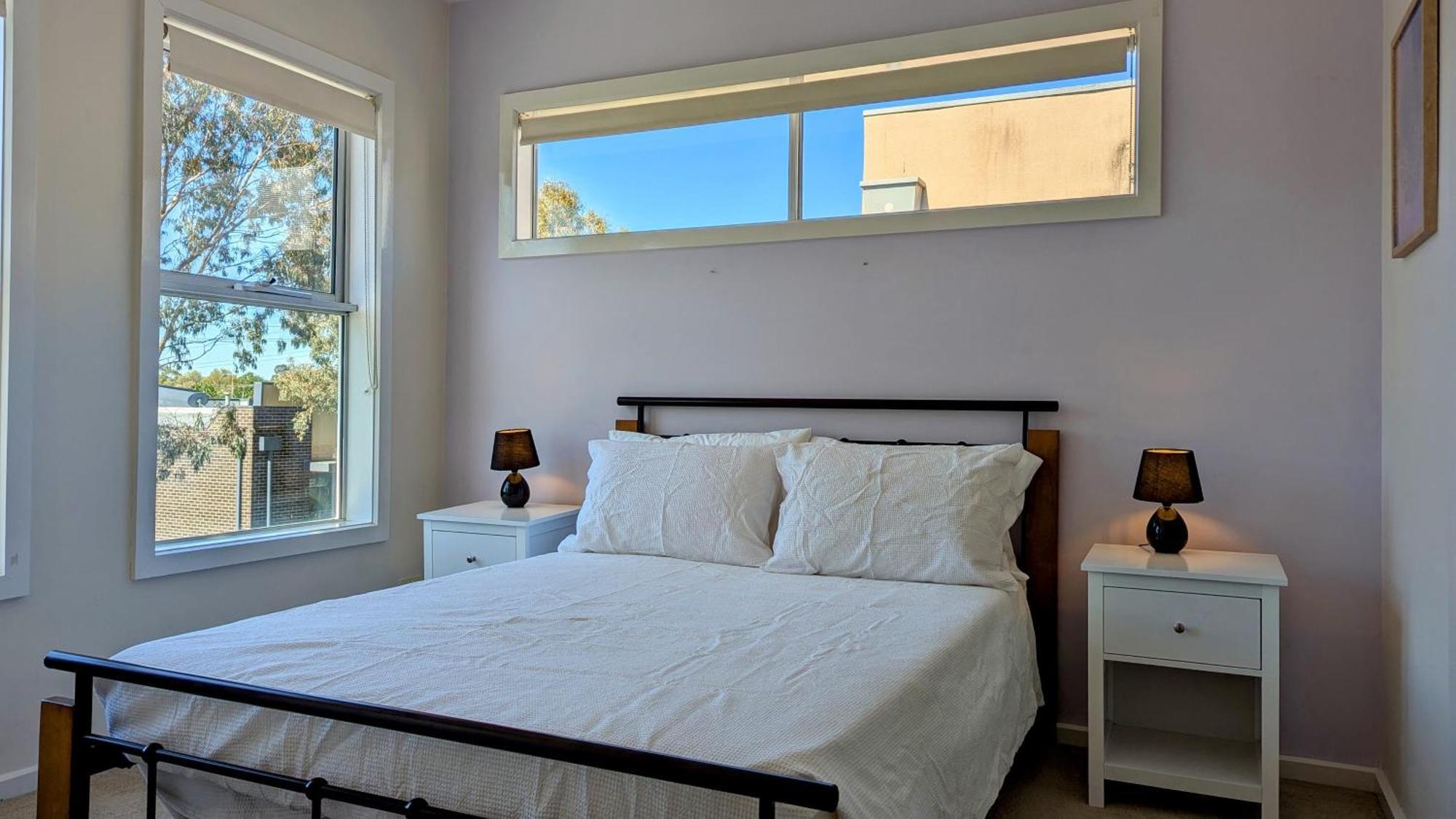 Retreat Townhouse Pentridge Village * Melbourne