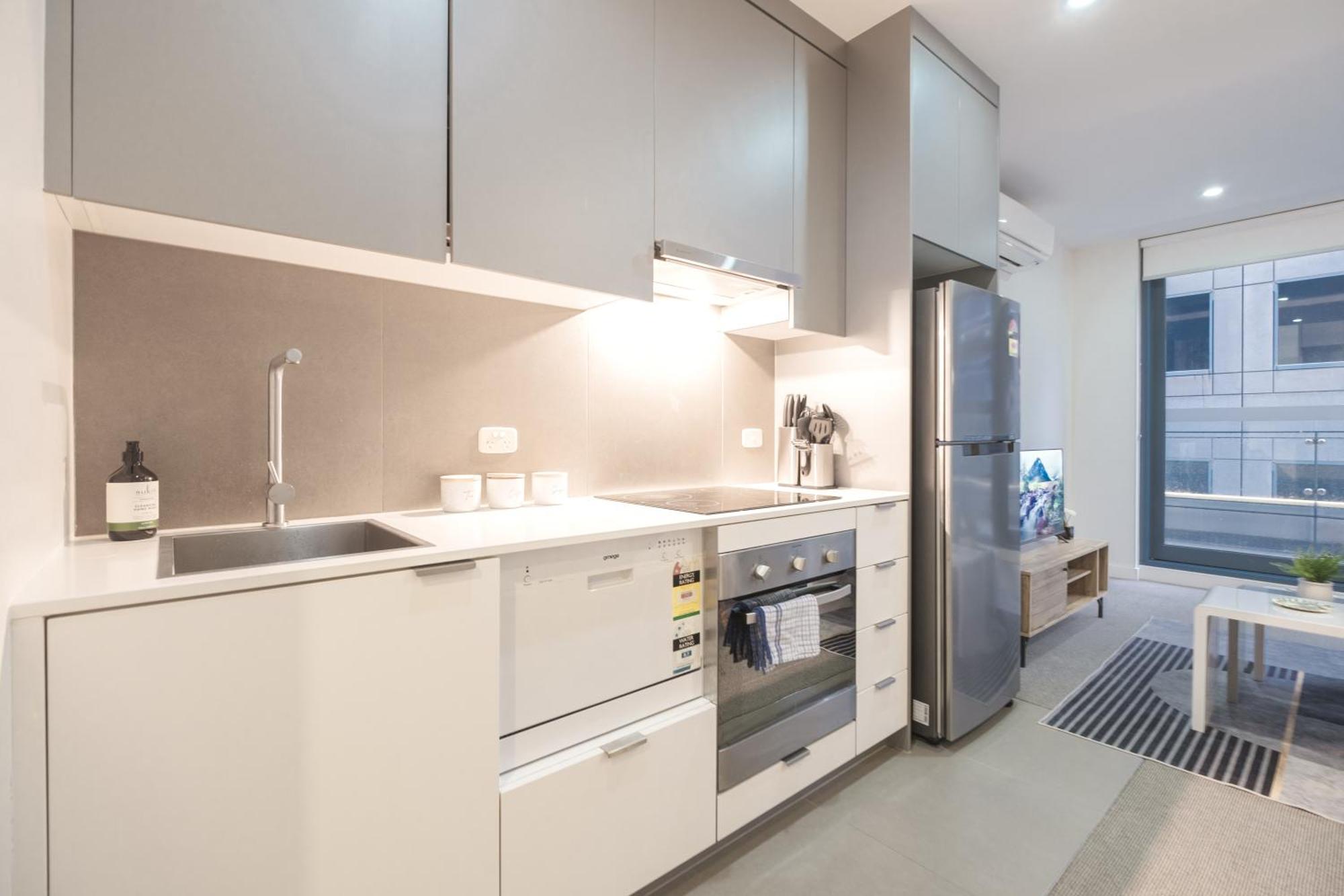 Elevated Style 1br In The Heart Of Mel With Study Apartment *