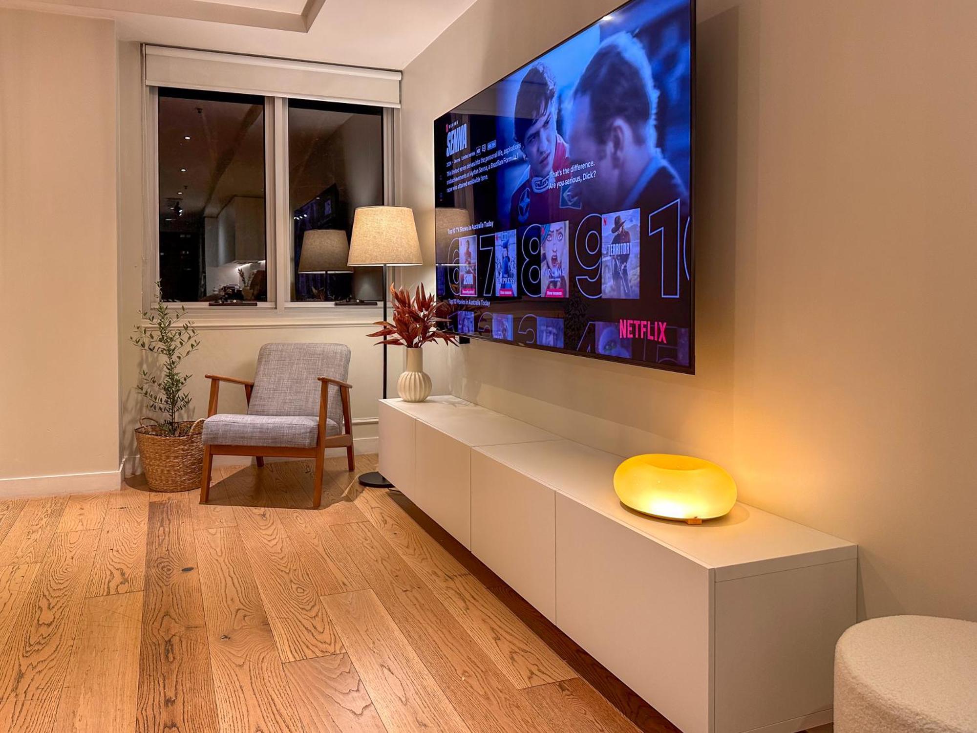 Collins Escape - 2 Bedrooms With Collins St Balcony Apartment *