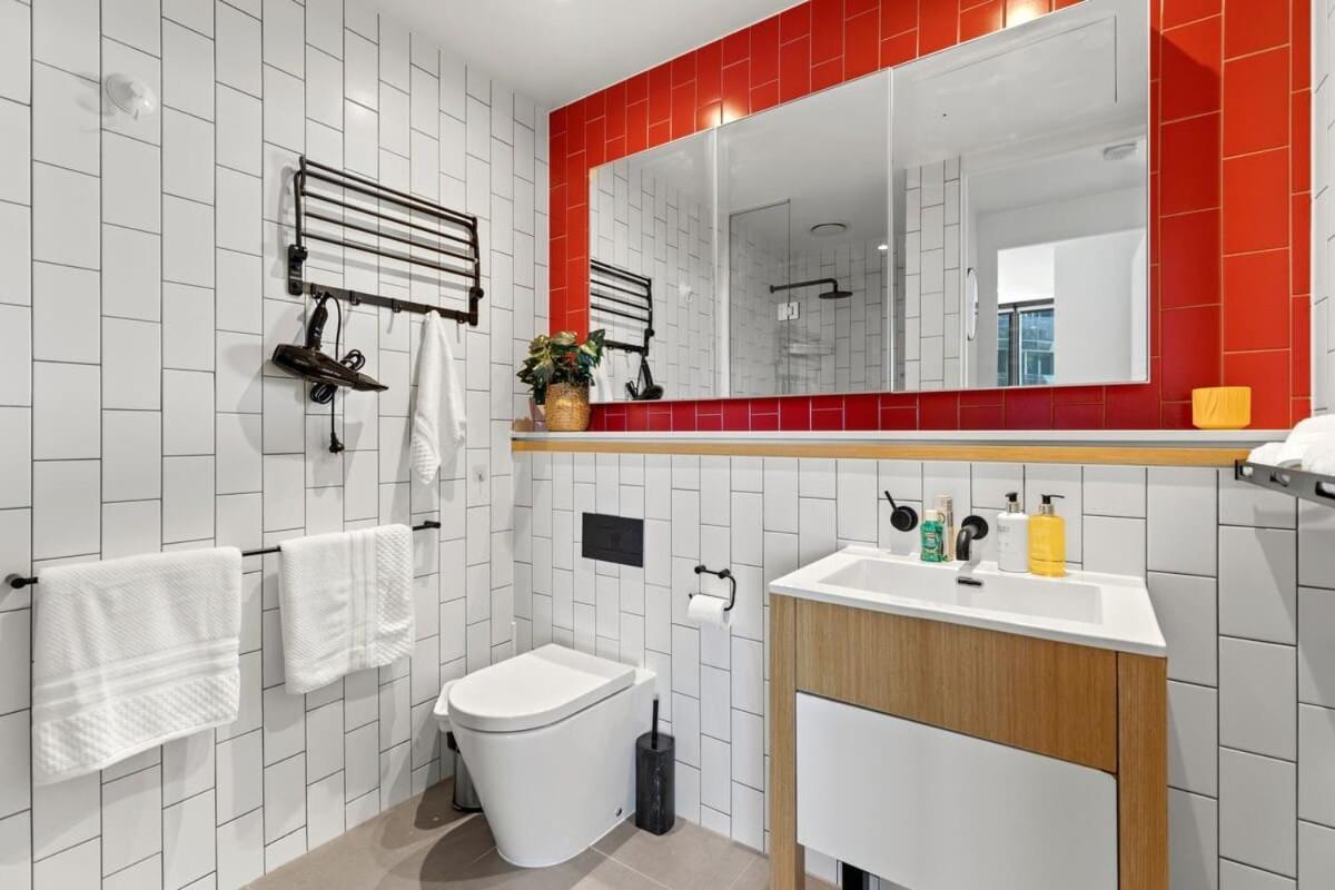 Apartment Modern Docklands - Vibrant