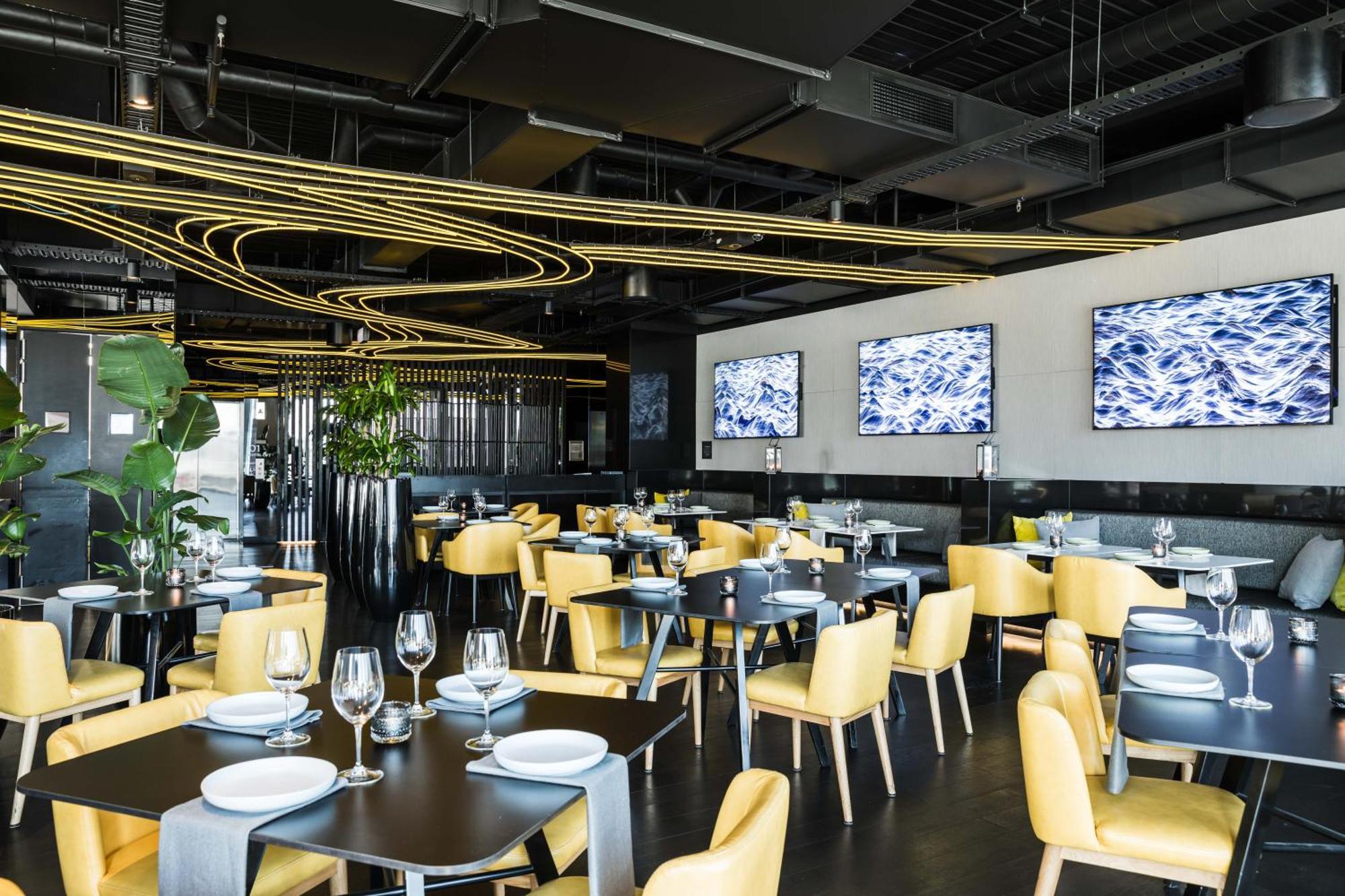 Peppers Docklands 5* Melbourne