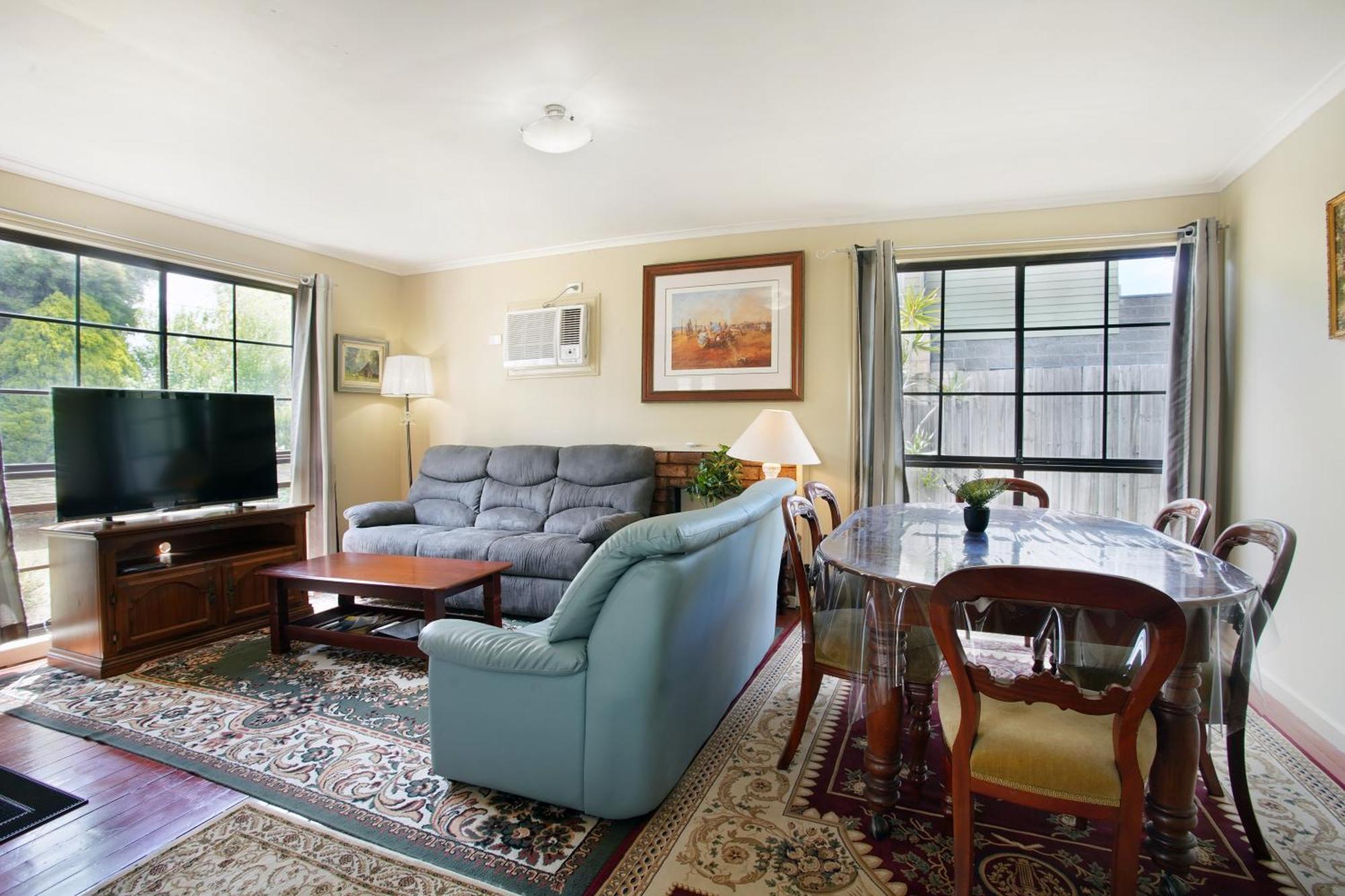 Three Bedroom Sweet Retreat In Coburg * Melbourne