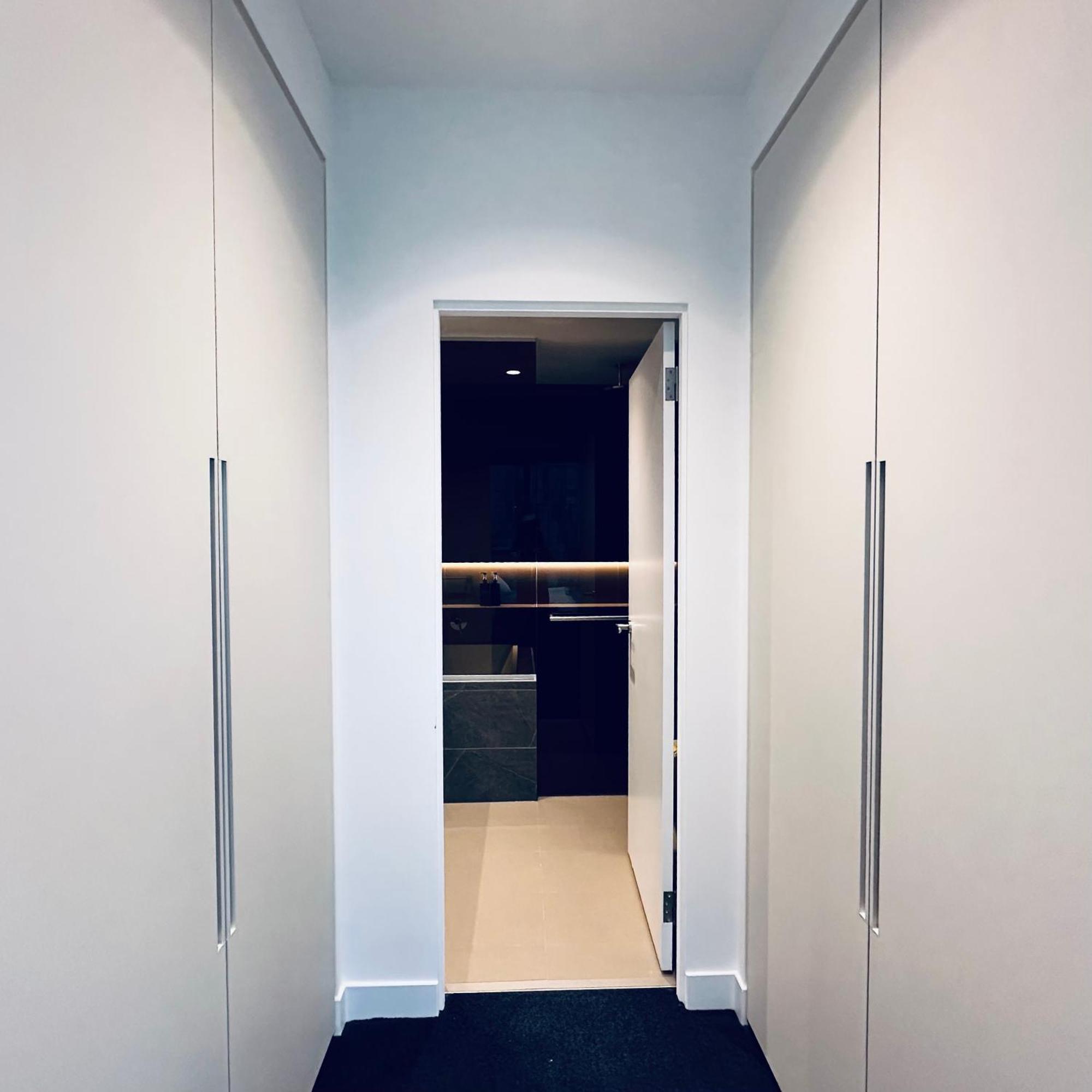 Royal Executive Living The Ritzside Grand Residence At West Side Place