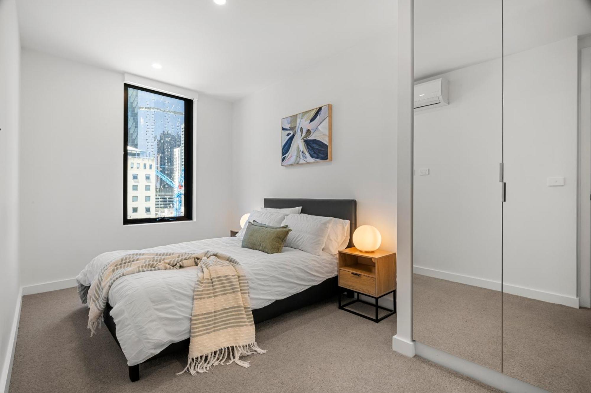 Free Parking 2b2b Next To Flagstaff Gardens Apartment *