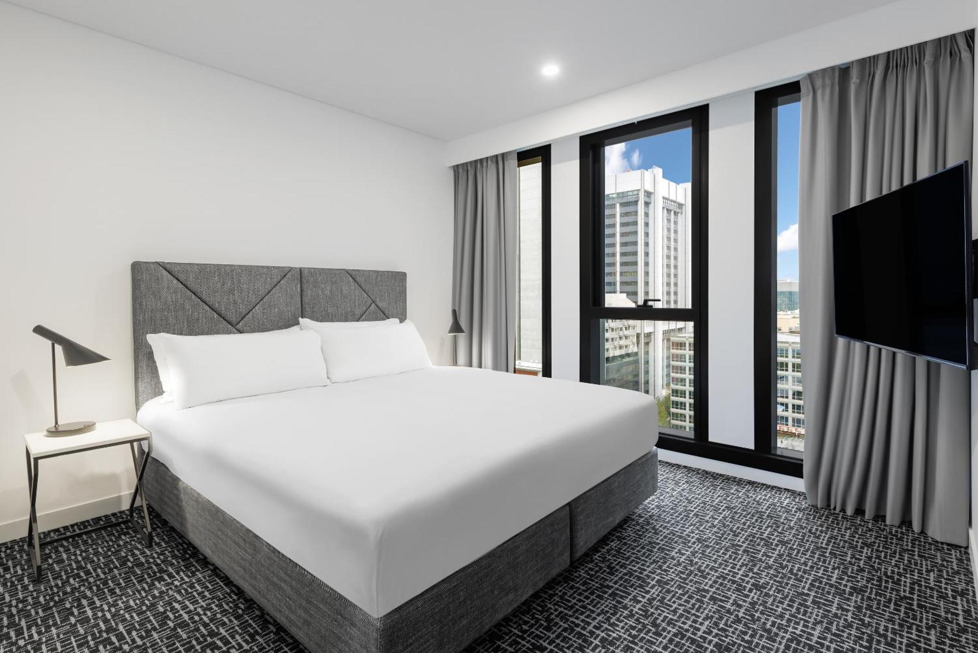 Hotel Meriton