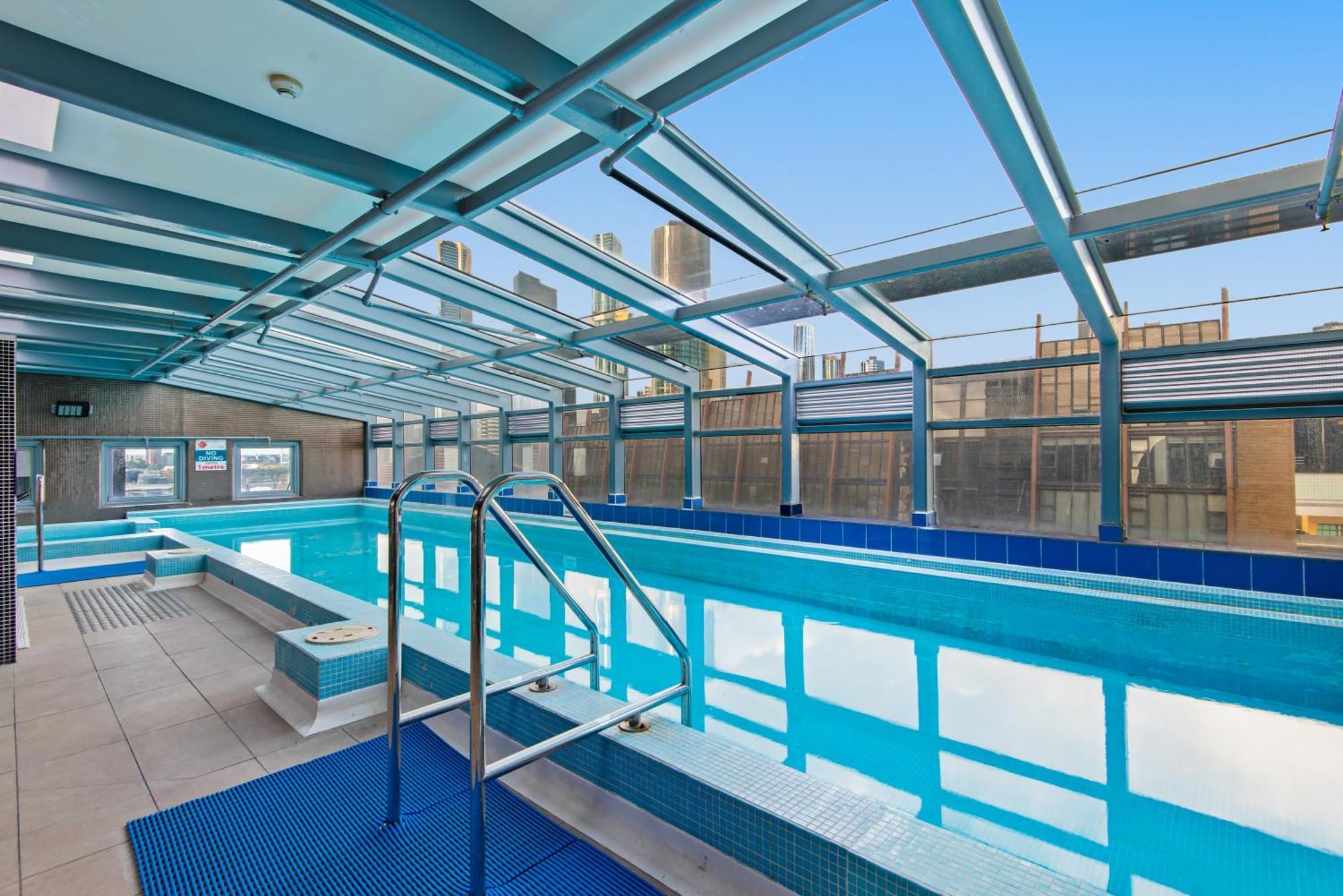 Blue Oasis With Gym, Pool And Parking In The Cbd *