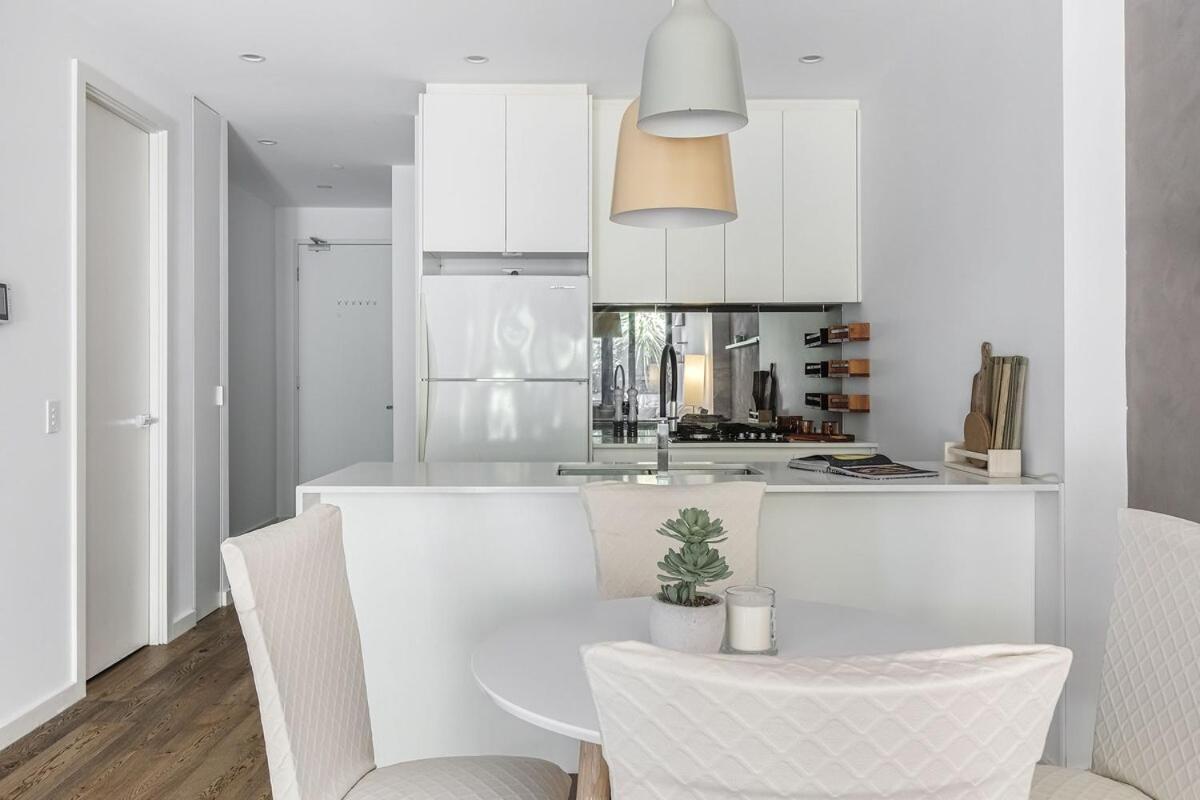 Hidden Gem In Mckinnon By Ready Set Host