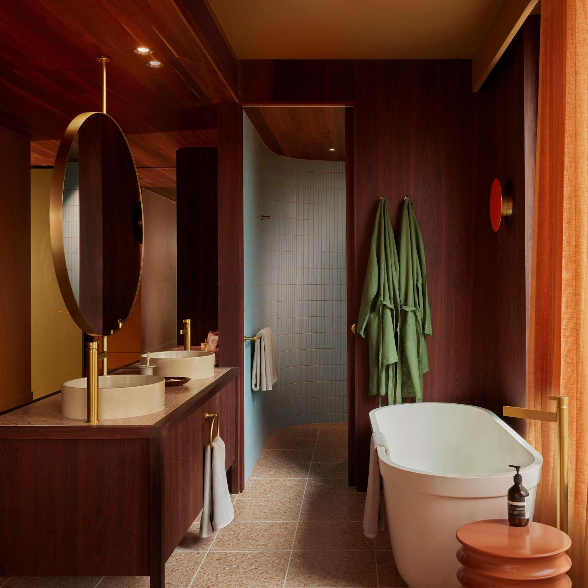 Place Hotel 5*